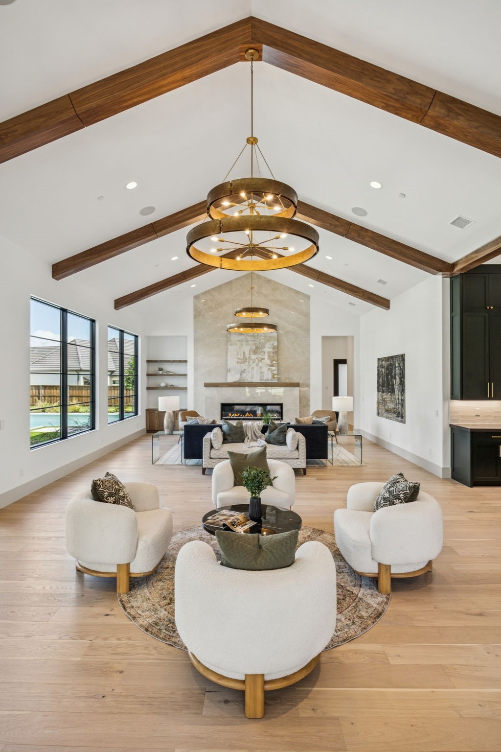 2625 Ridgecrest Drive