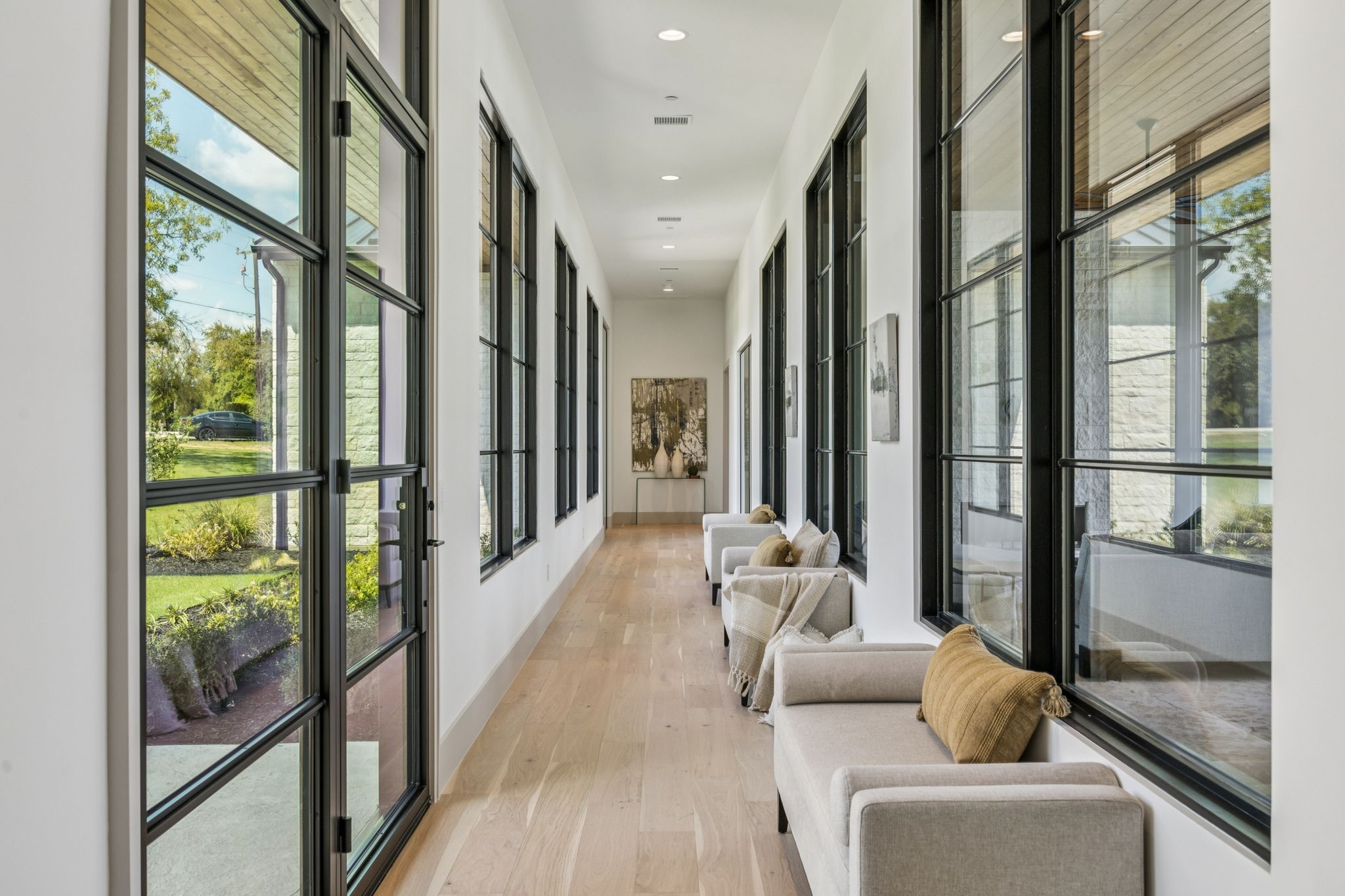 2625 Ridgecrest Drive