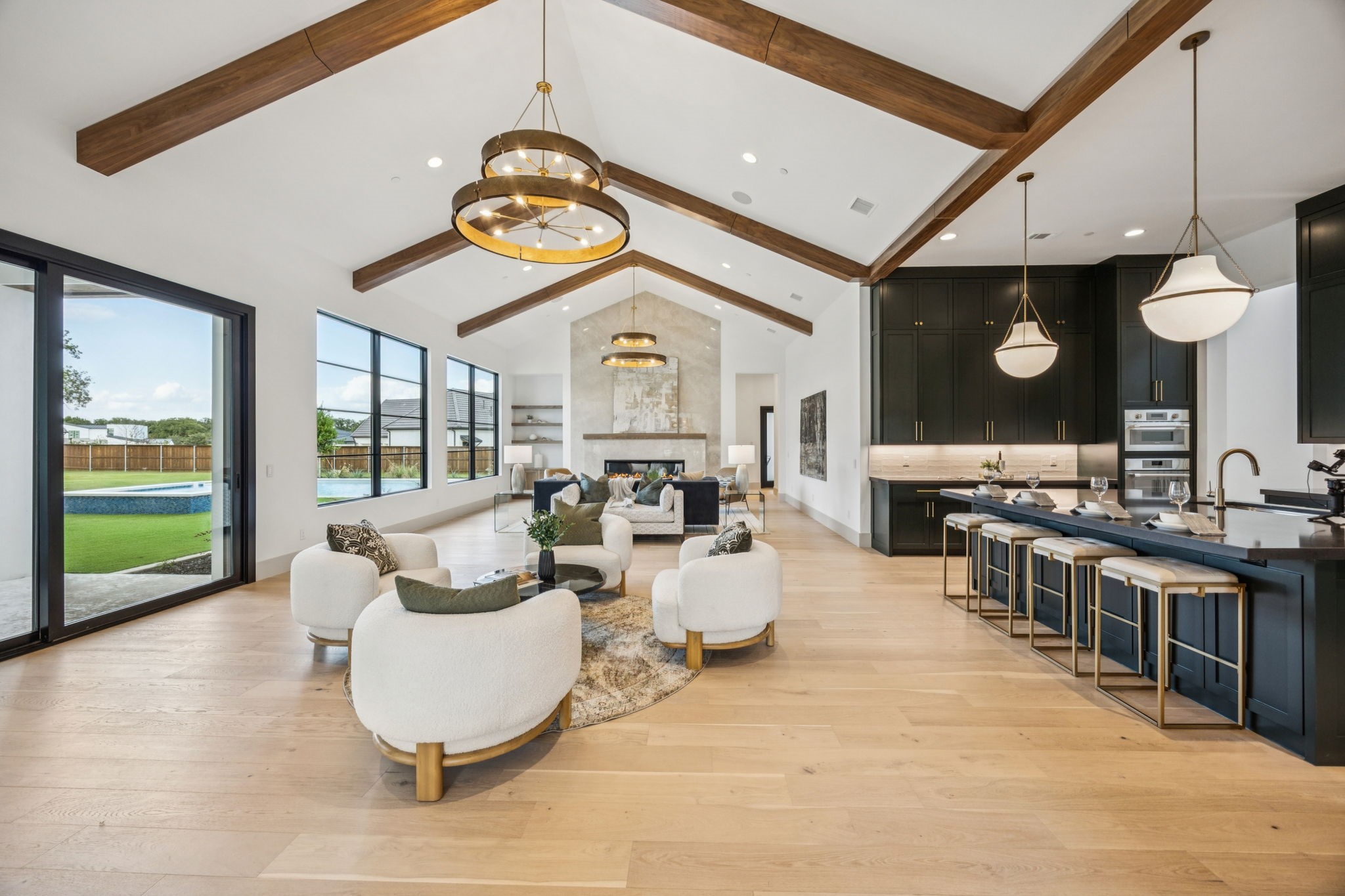 2625 Ridgecrest Drive