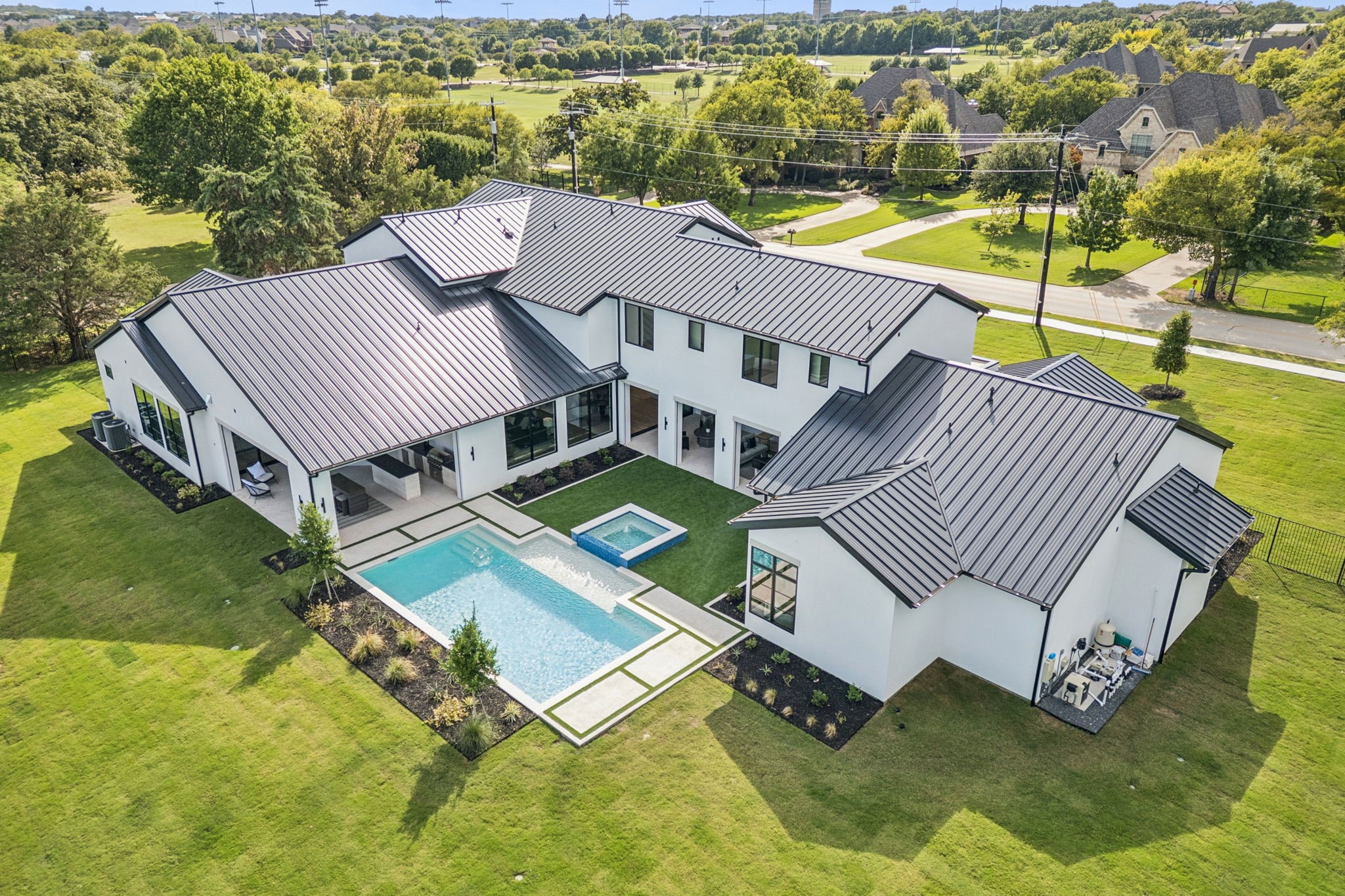 2625 Ridgecrest Drive