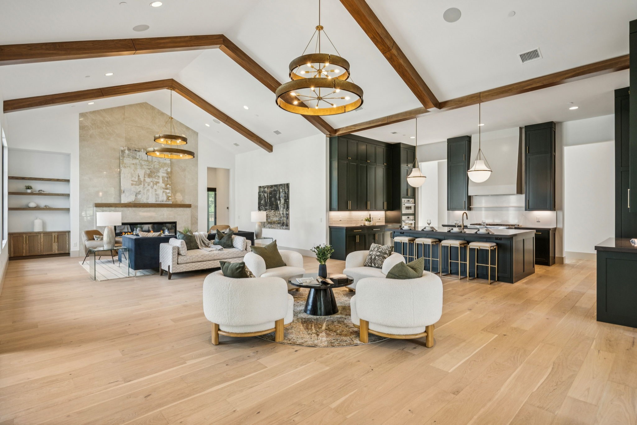 2625 Ridgecrest Drive