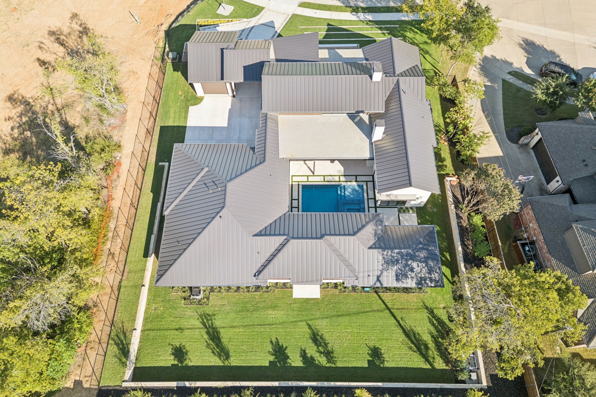 600 Pemberton Drive