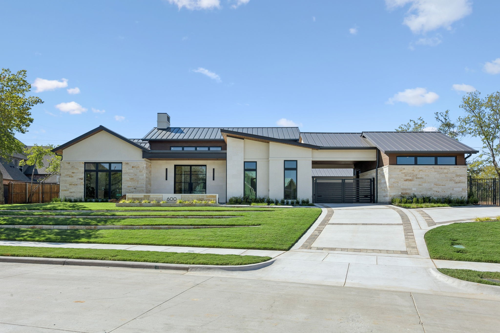 600 Pemberton Drive