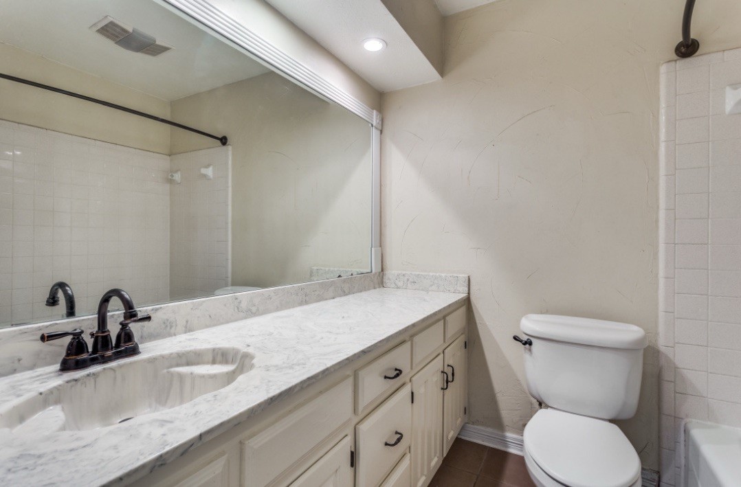 2831 Panhandle Drive