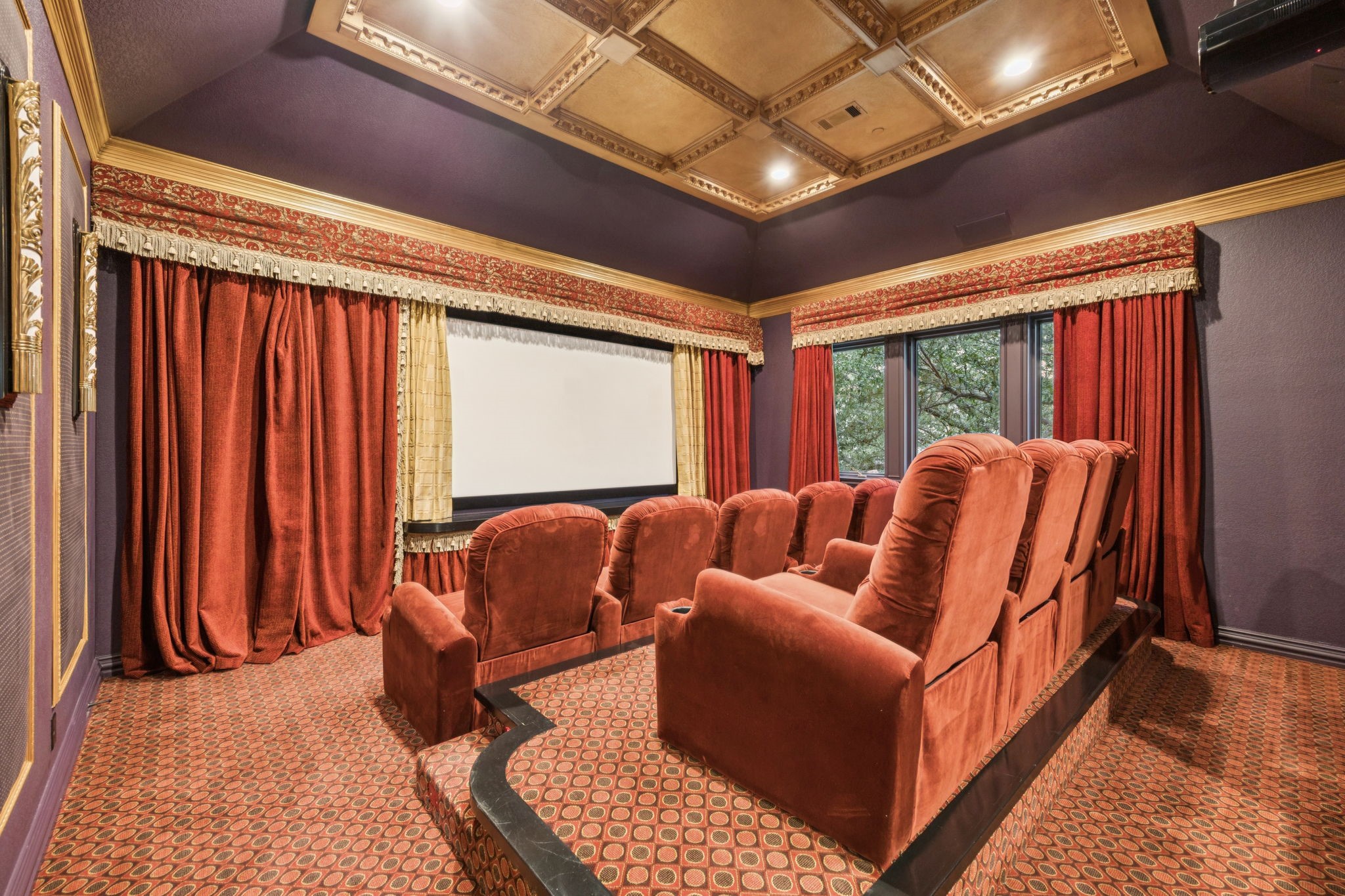 1900 Shady Oaks Drive