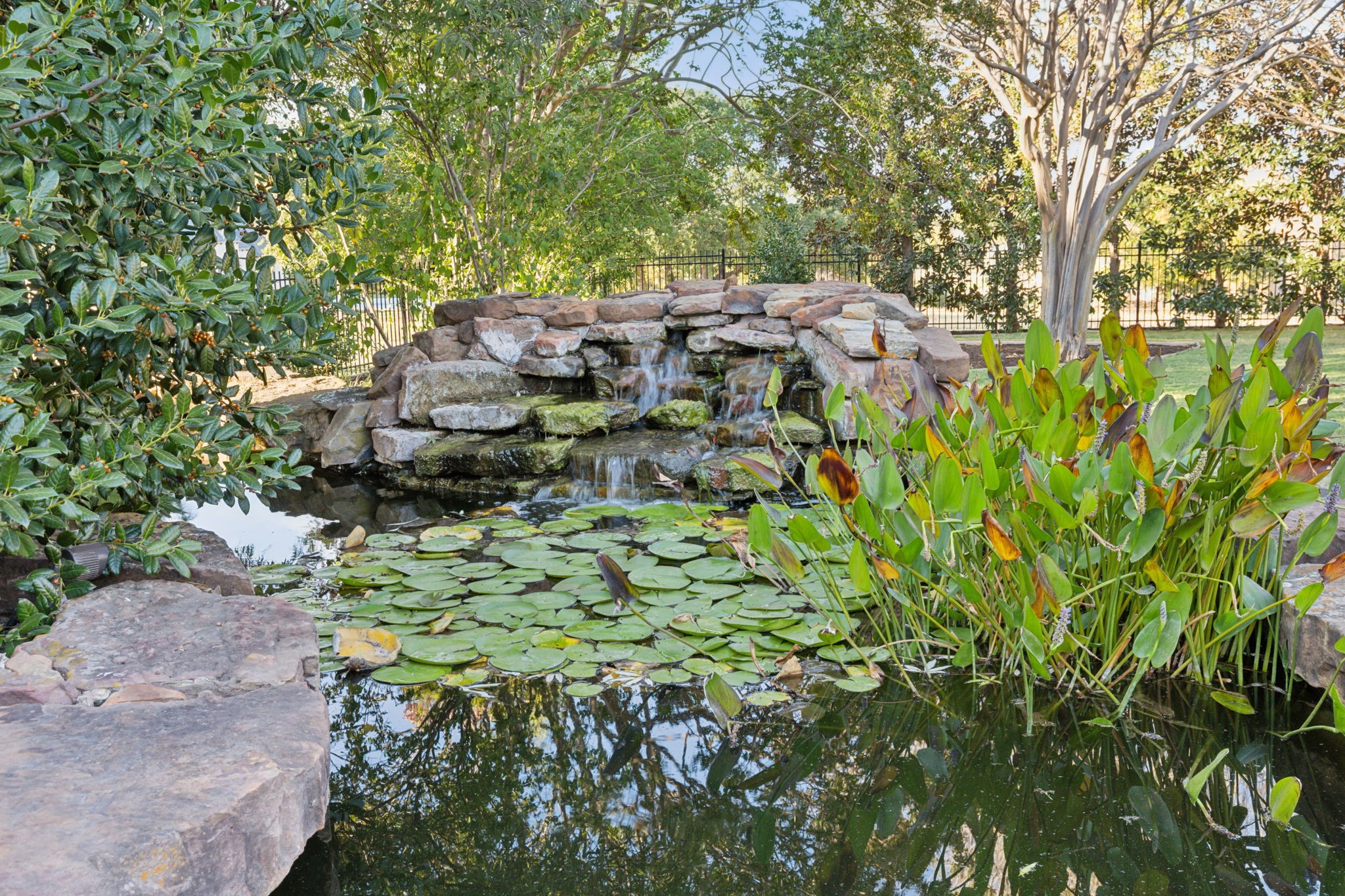 1900 Shady Oaks Drive