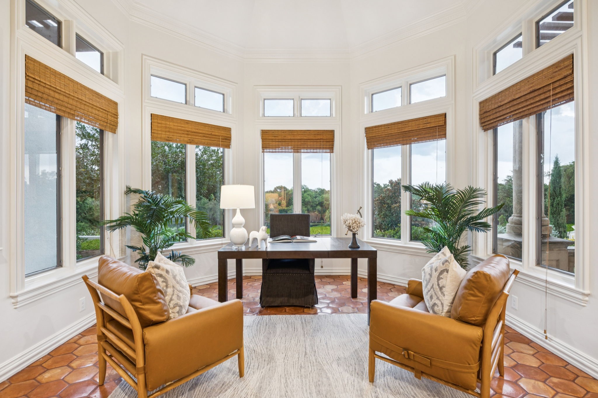 1900 Shady Oaks Drive