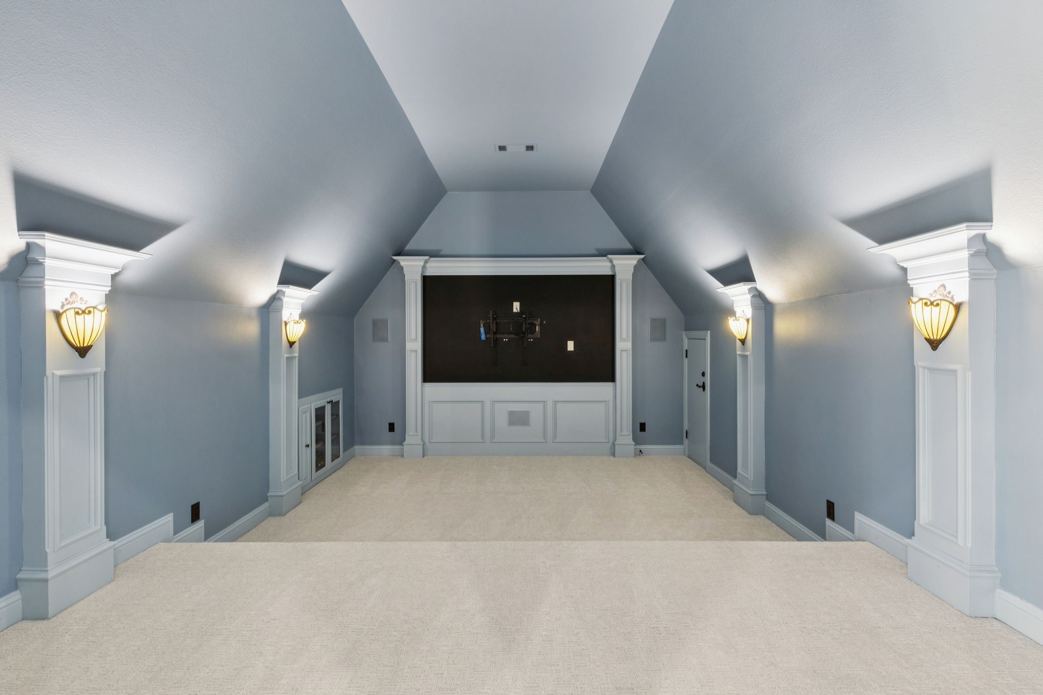 2409 Southern Hills Court