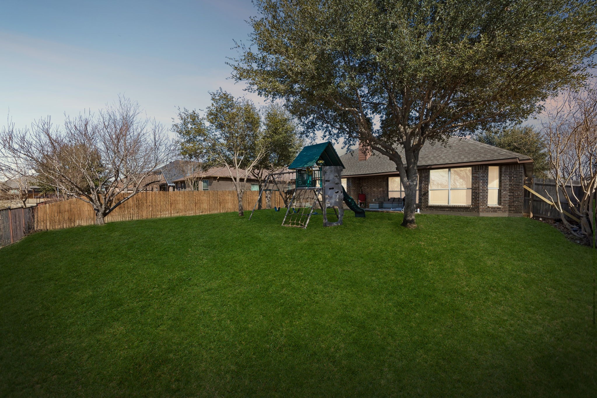9437 Drovers View Trail