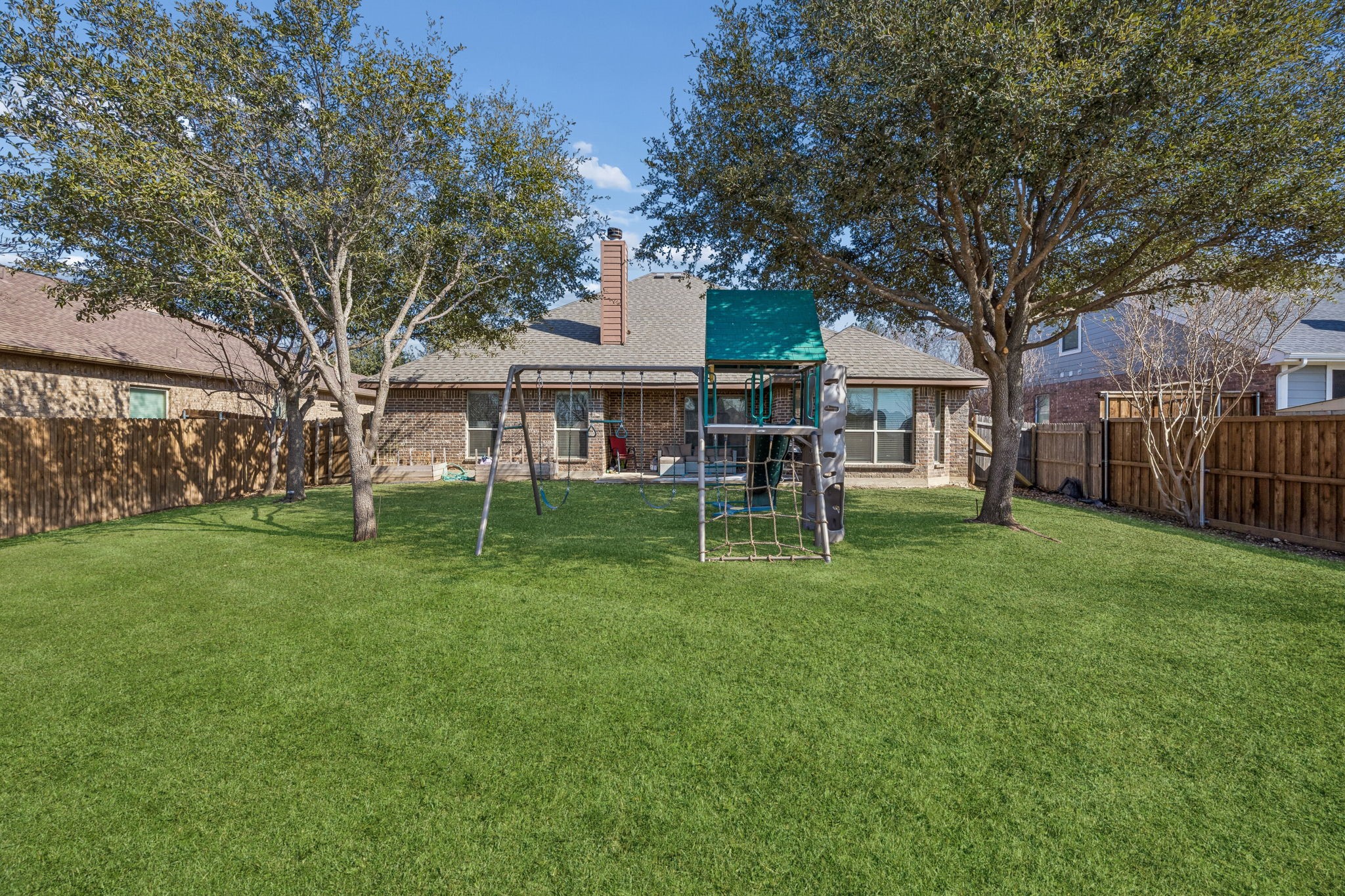 9437 Drovers View Trail