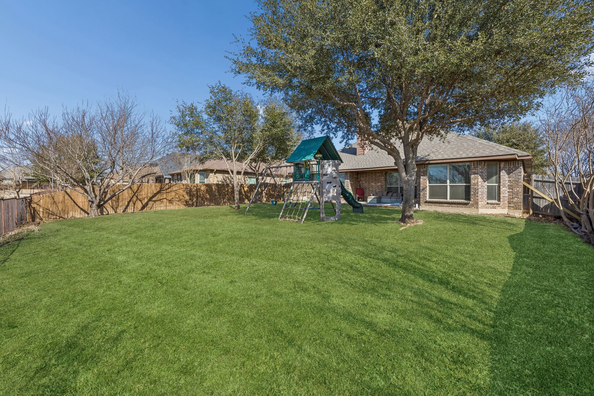 9437 Drovers View Trail