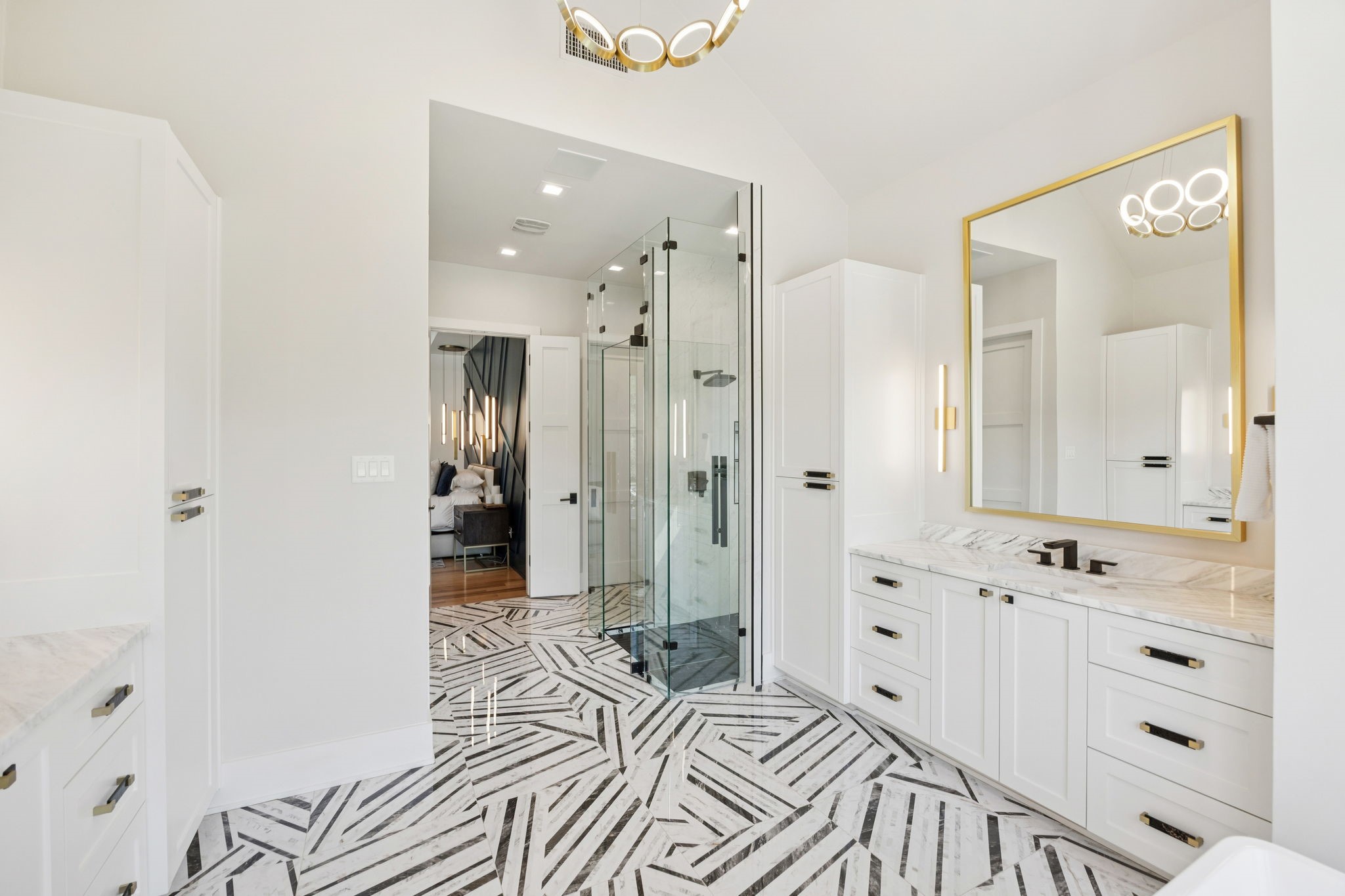 1835 Creekview Court