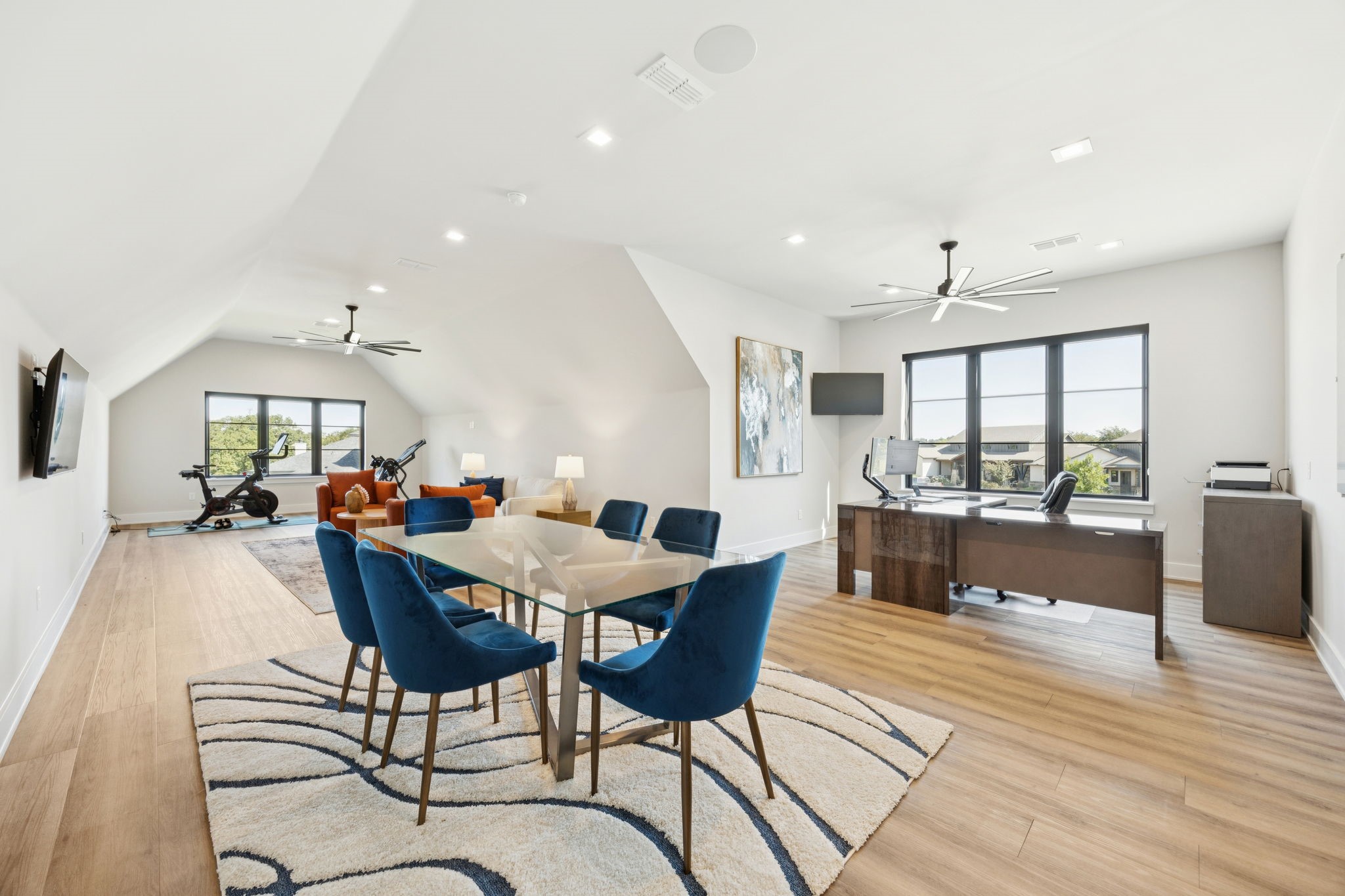 1835 Creekview Court