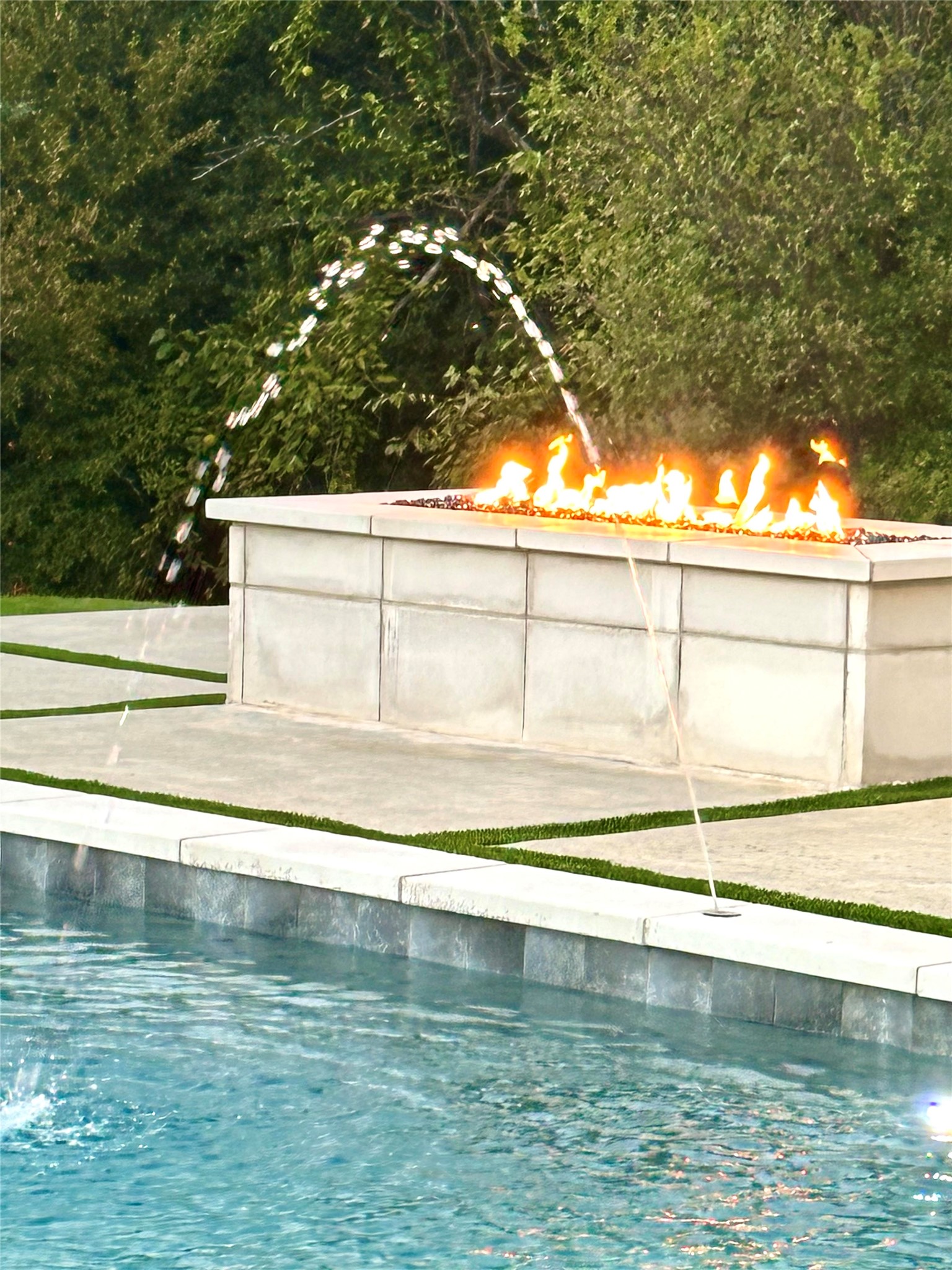 1835 Creekview Court