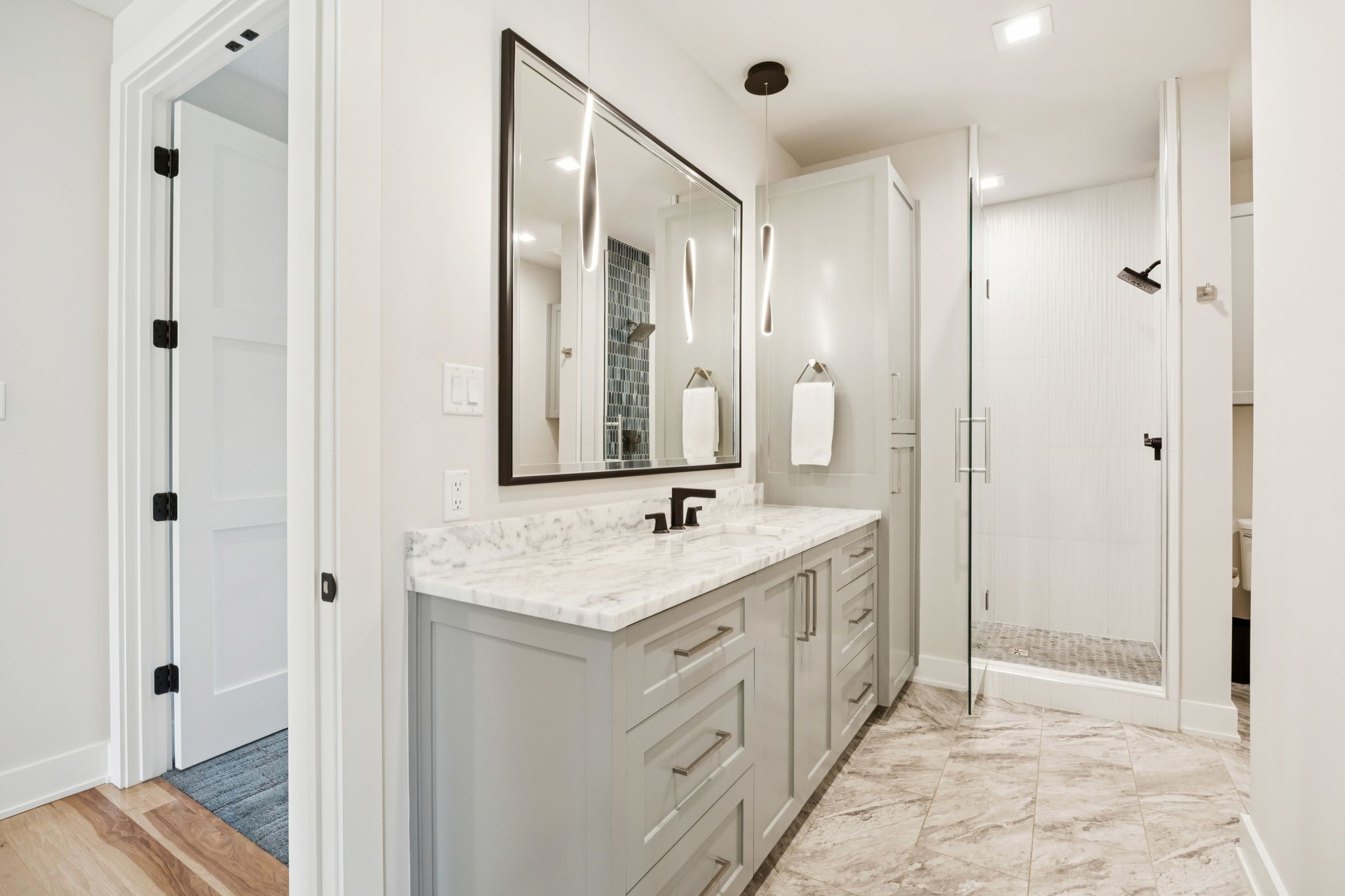 1835 Creekview Court