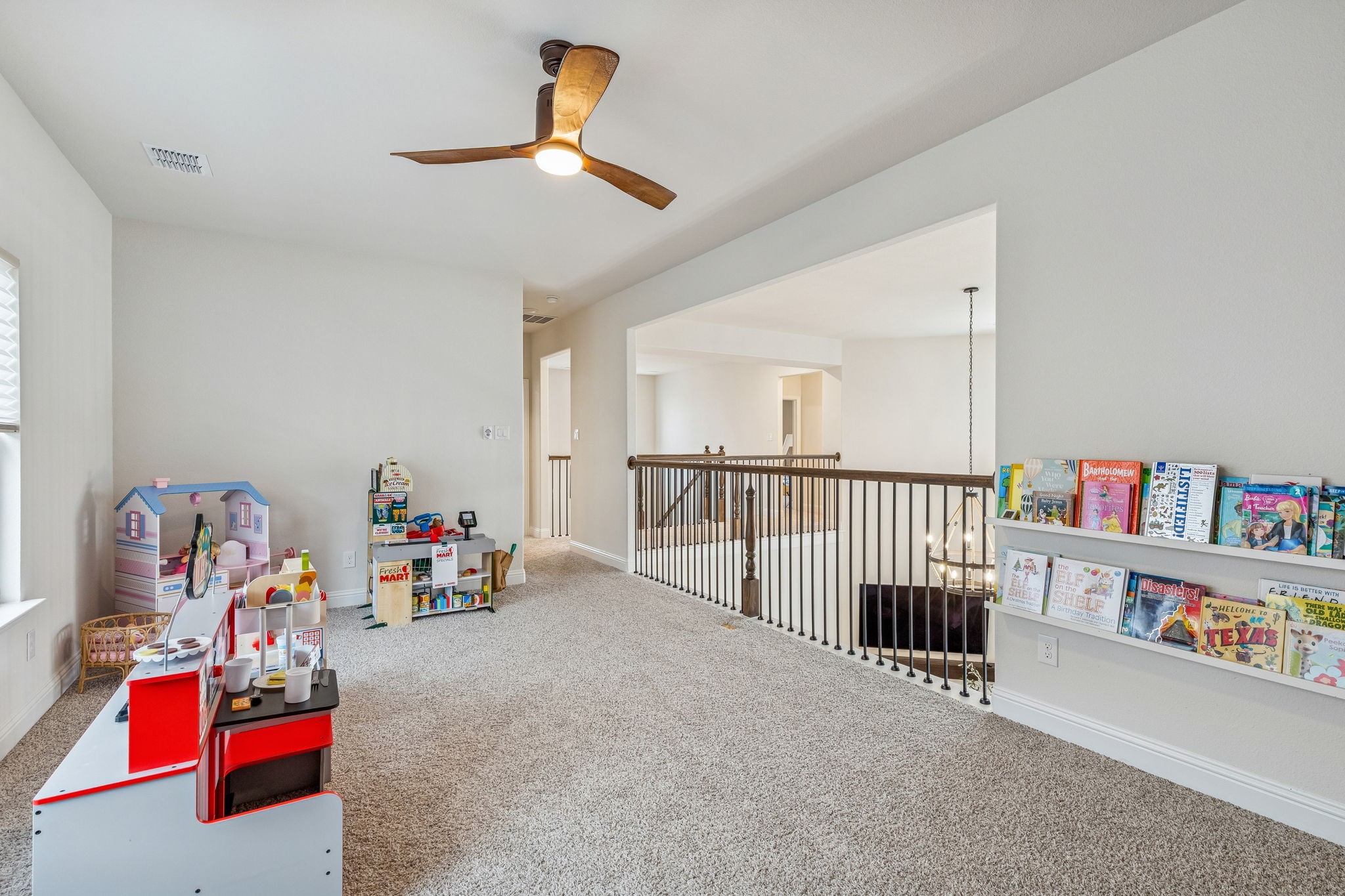 601 N Pecan Parkway