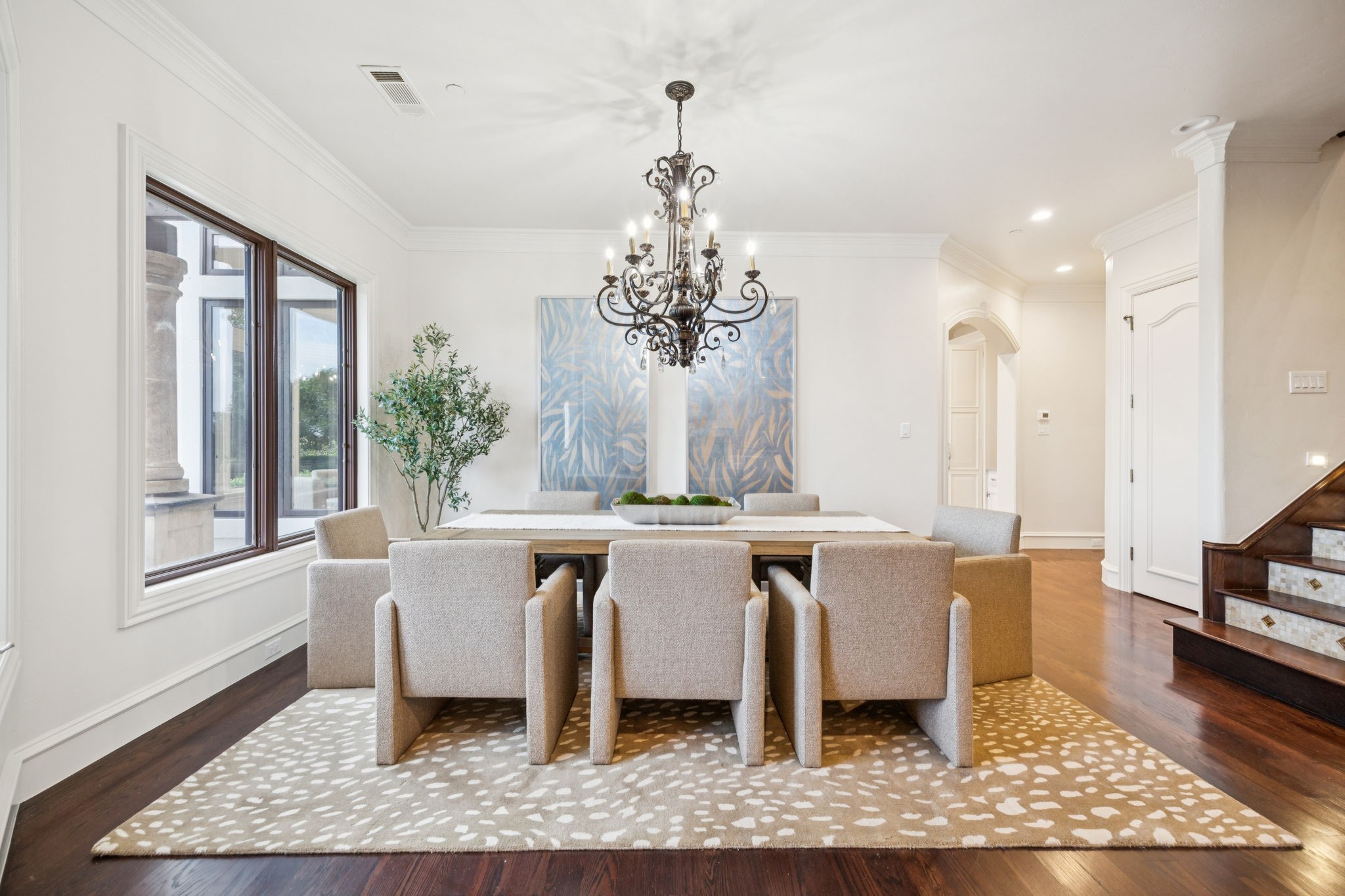 1900 Shady Oaks Drive