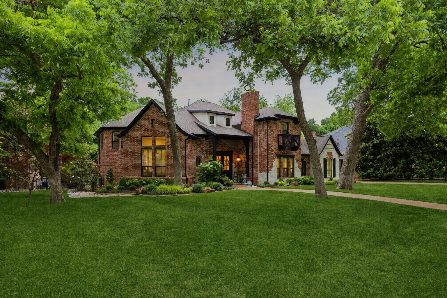 1109 Pecan Hollow Trail
