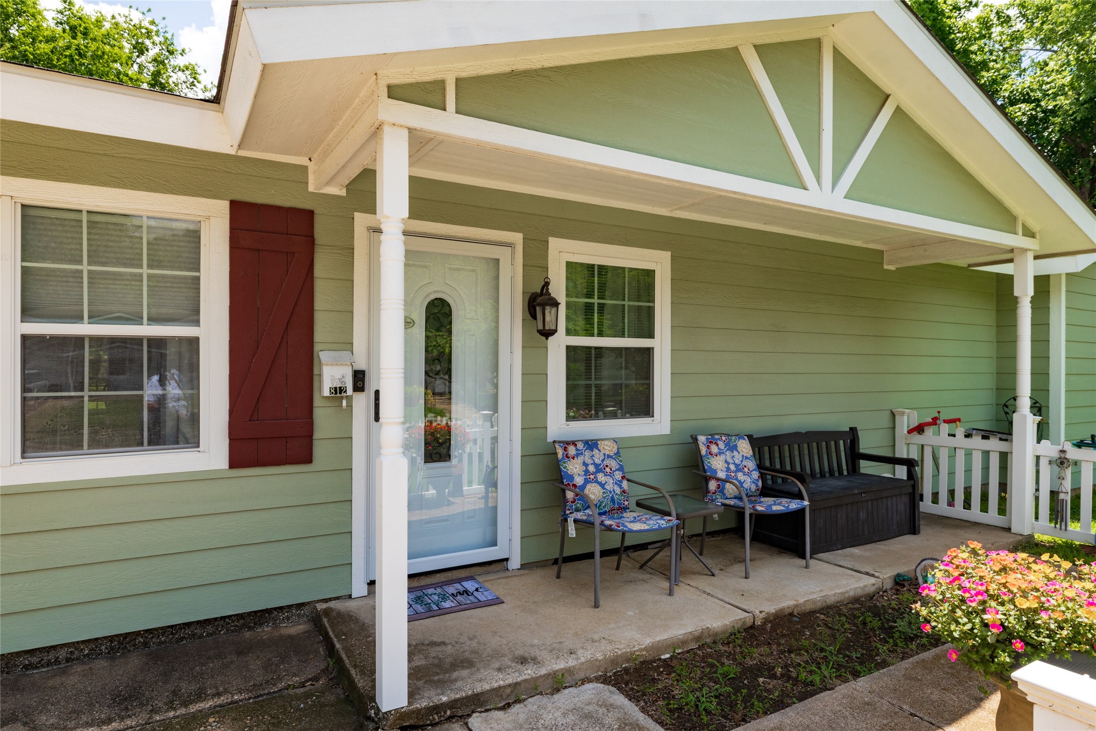 812 Denton Drive