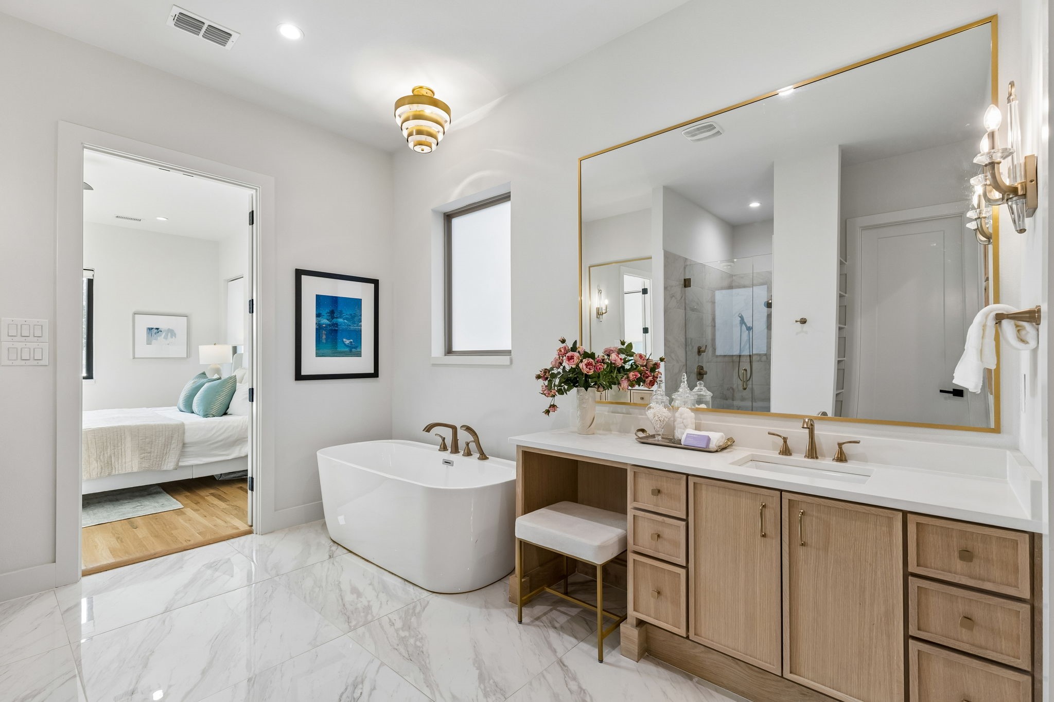 1218 Woodsey Court
