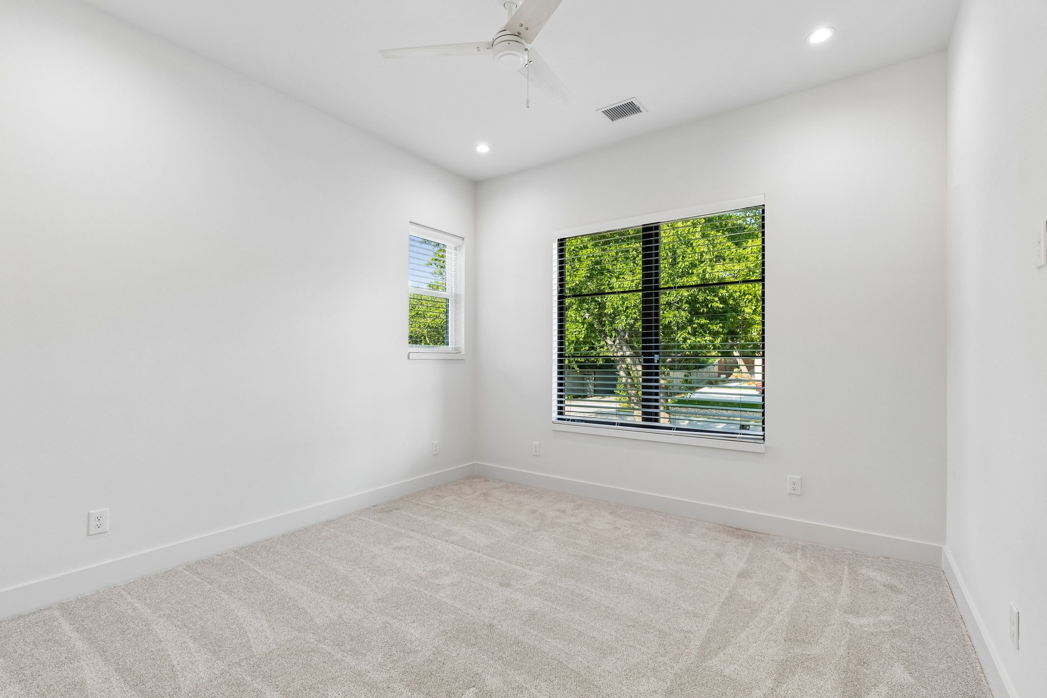 1218 Woodsey Court