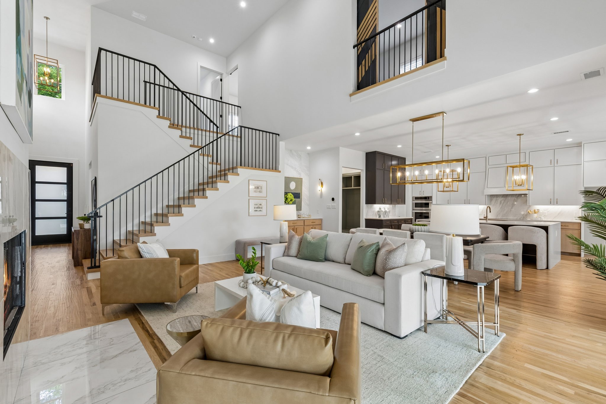 1218 Woodsey Court