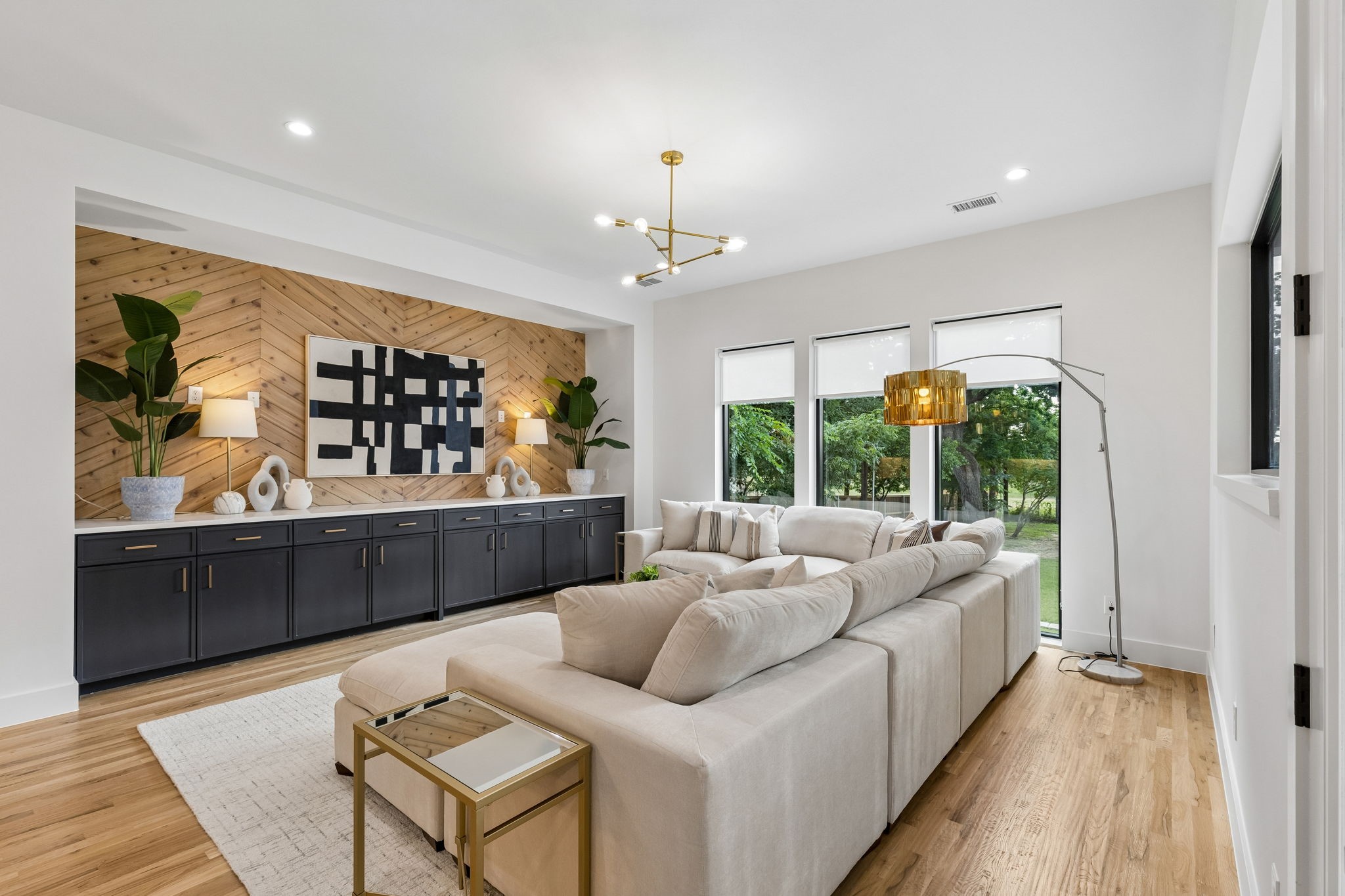 1218 Woodsey Court