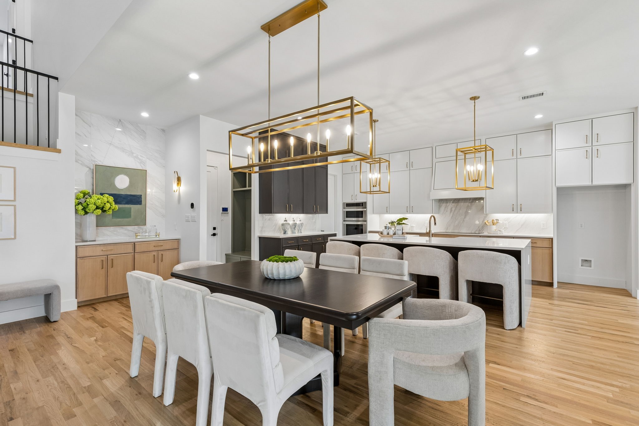 1218 Woodsey Court