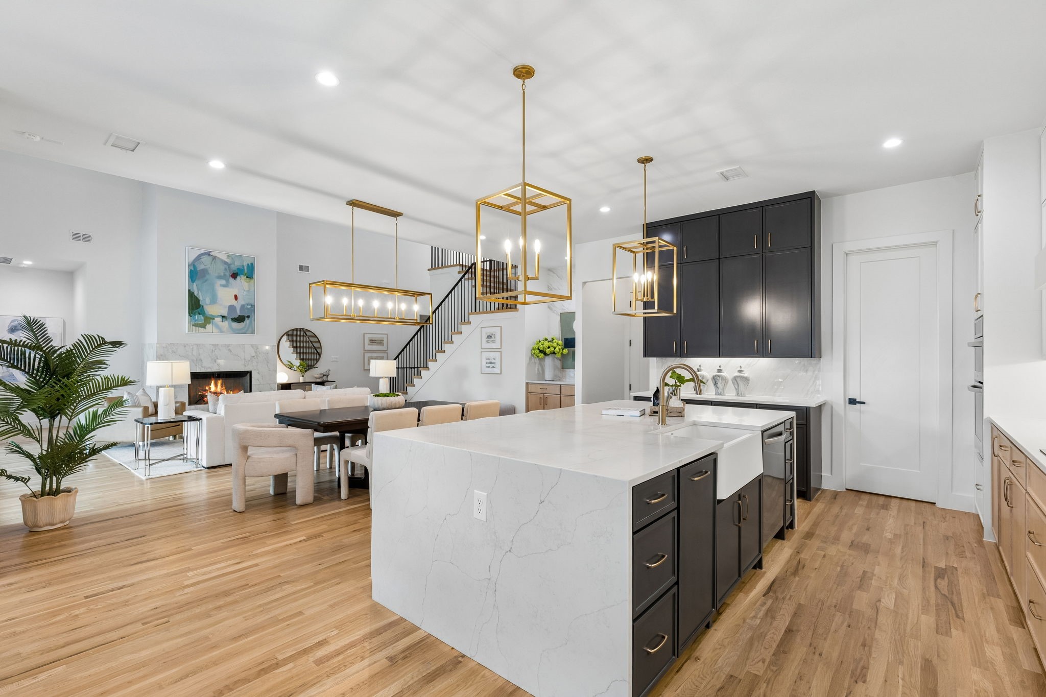 1218 Woodsey Court