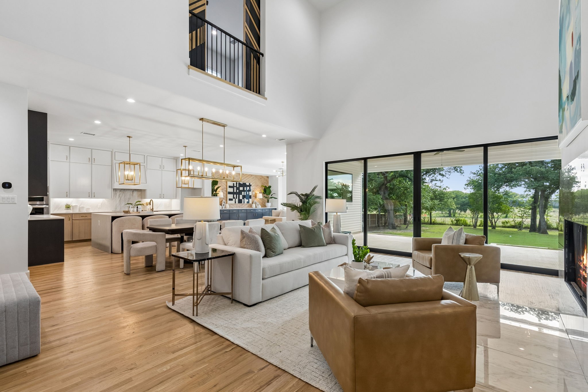 1218 Woodsey Court
