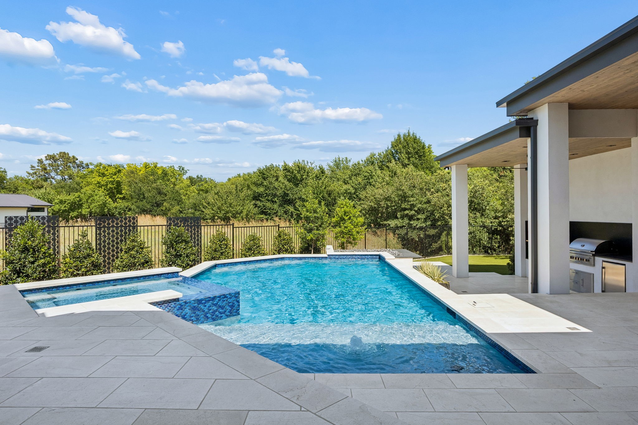 601 Pemberton Drive