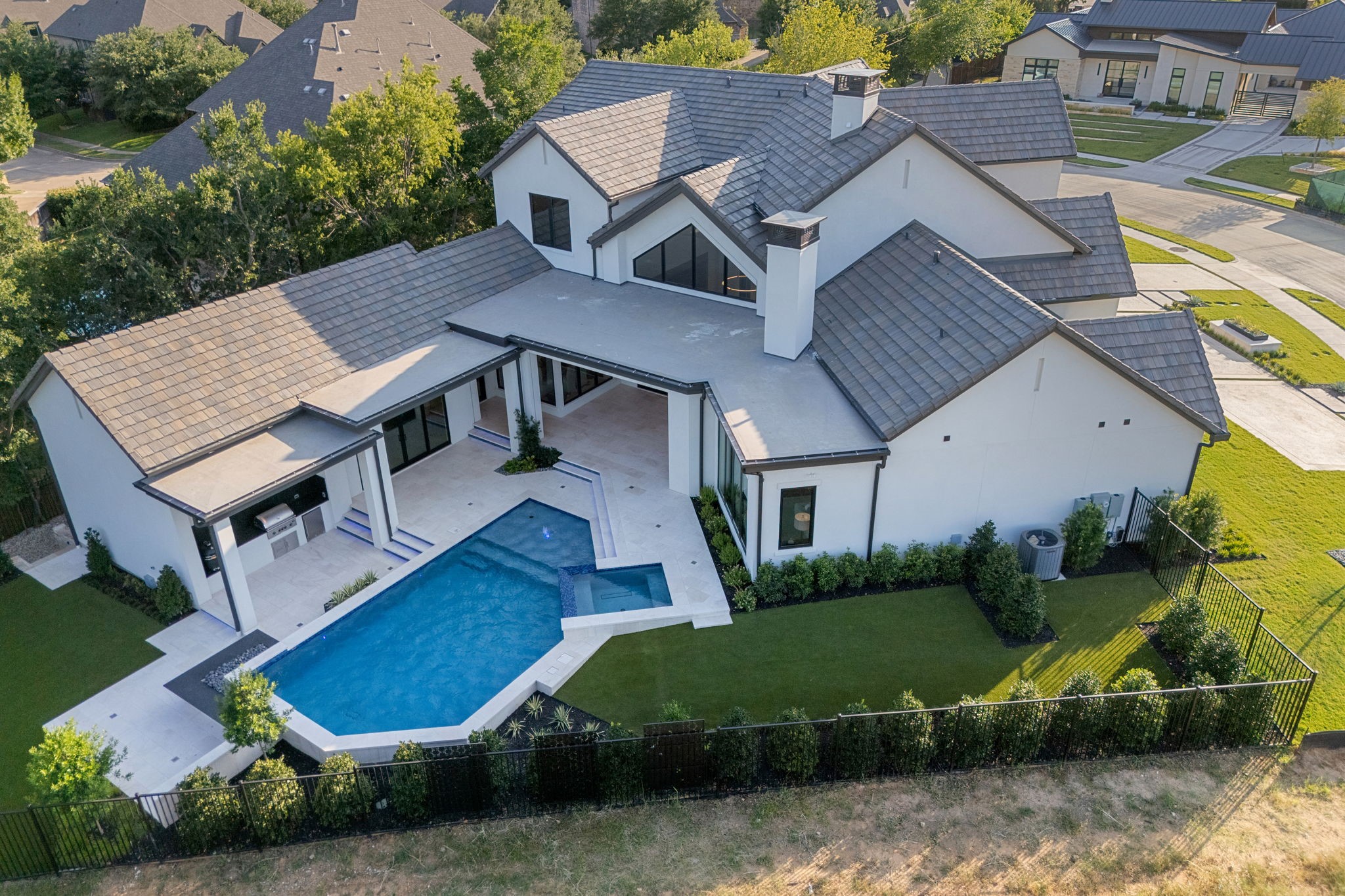 601 Pemberton Drive