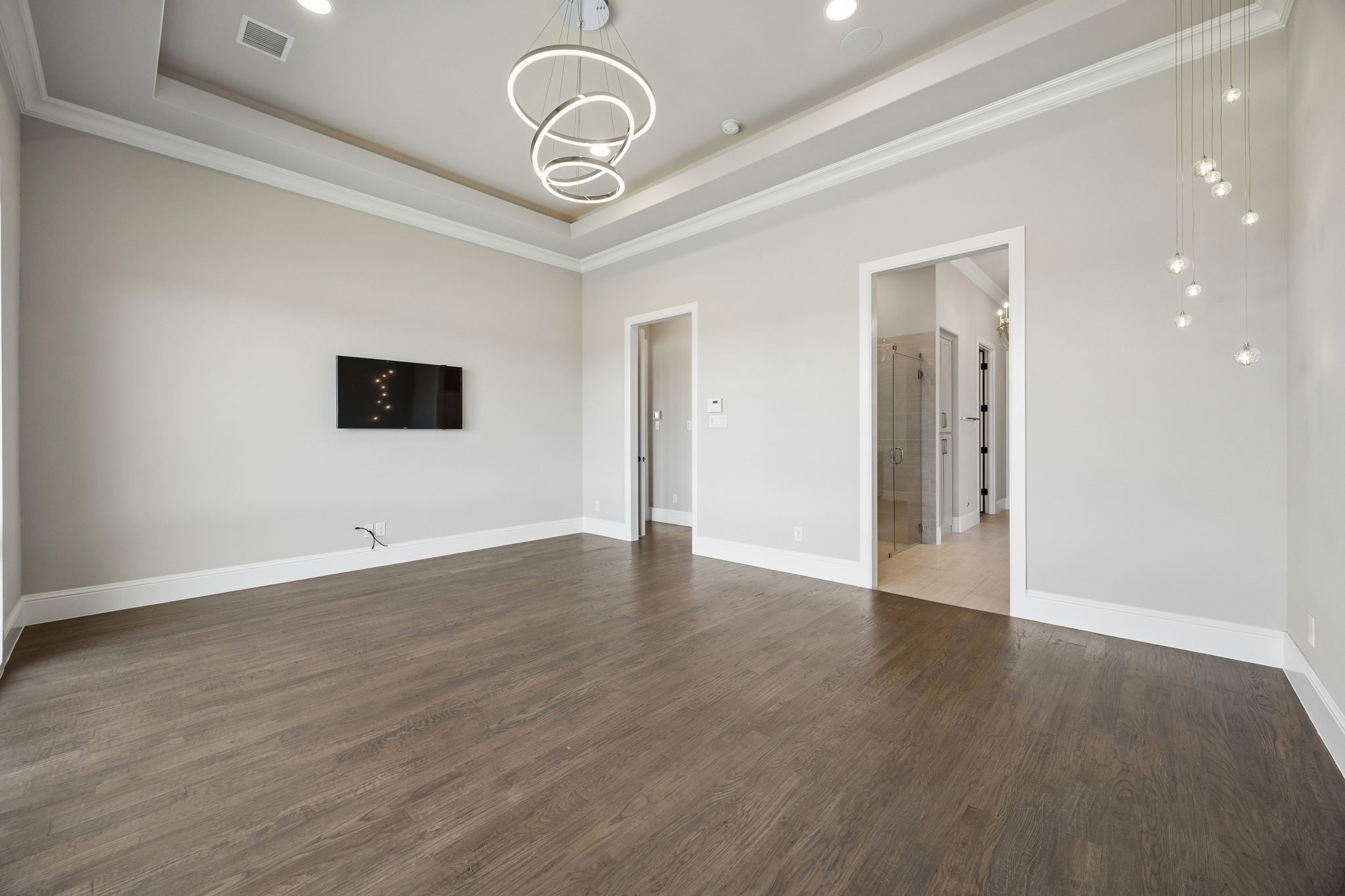 2804 Riverbrook Way