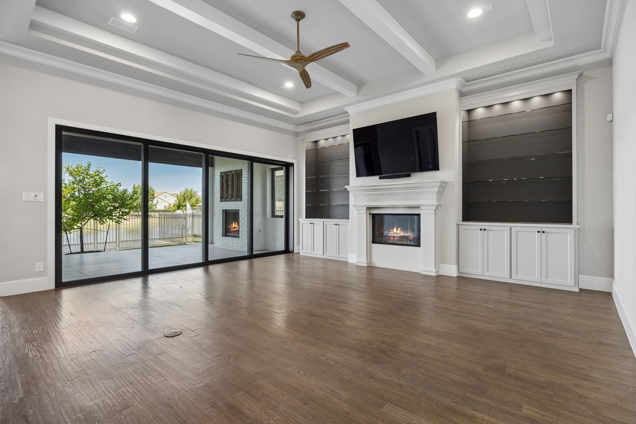 2804 Riverbrook Way
