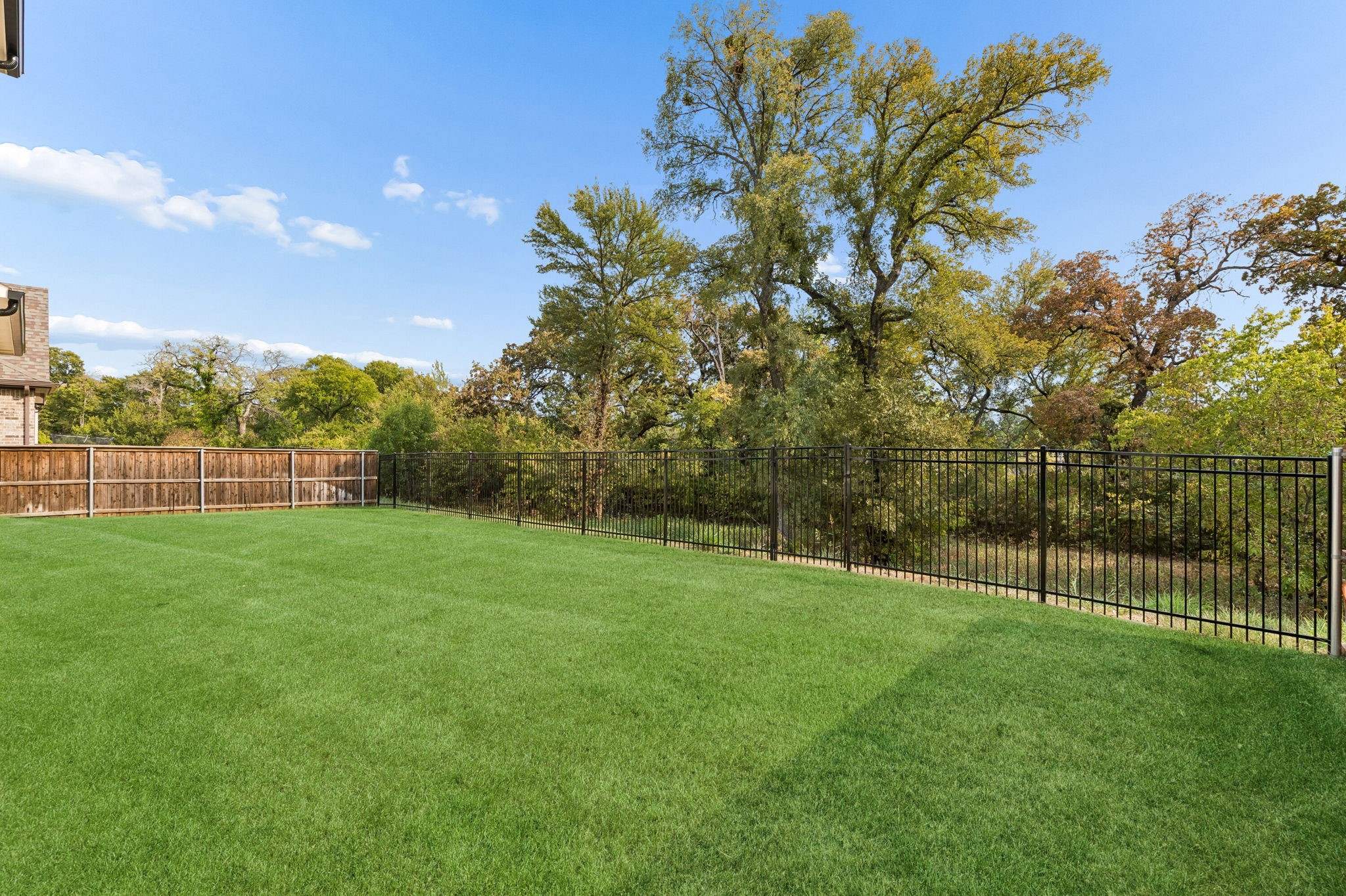 1770 Coopers Hawk Drive