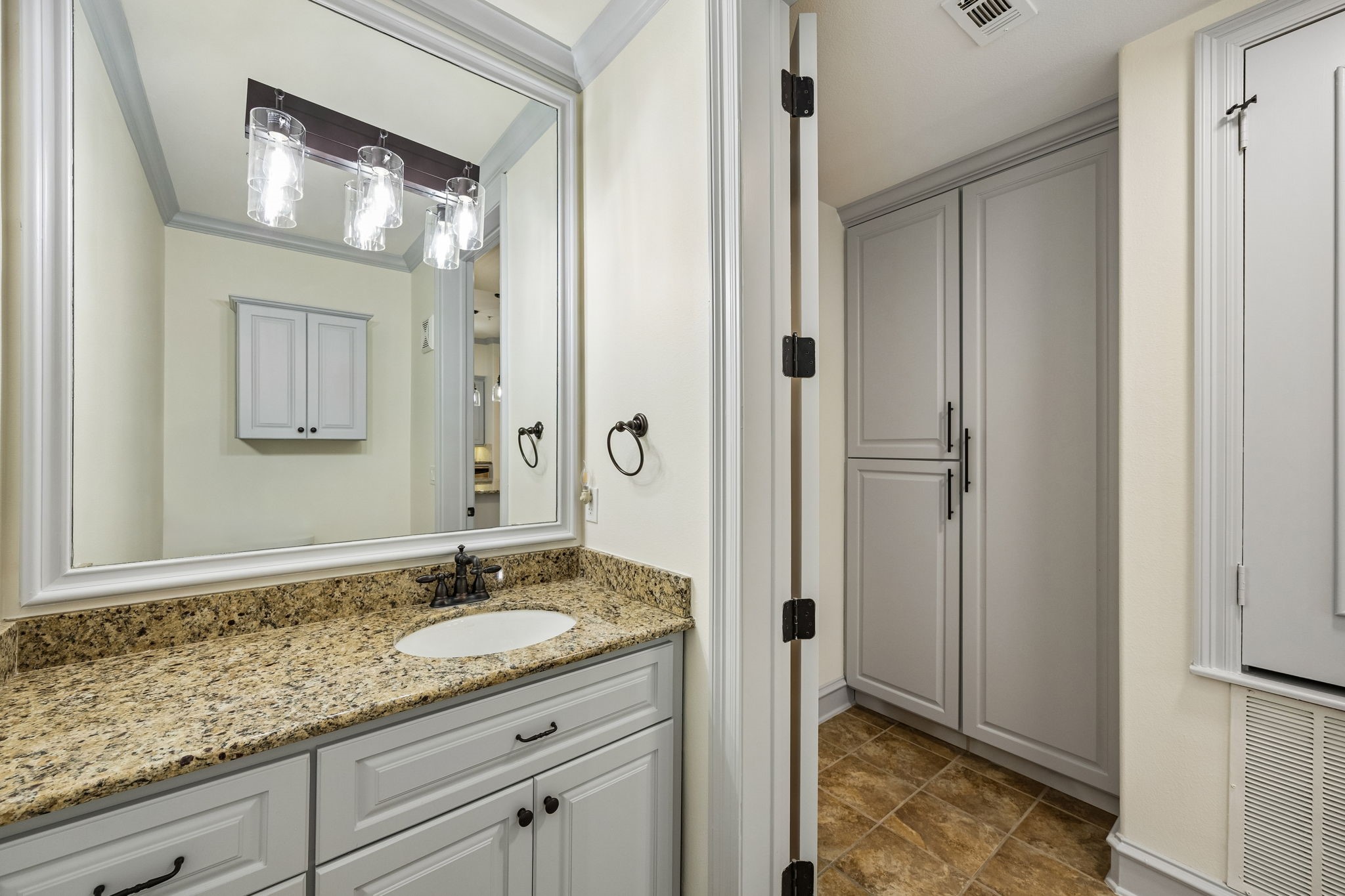 301 Watermere Drive 222