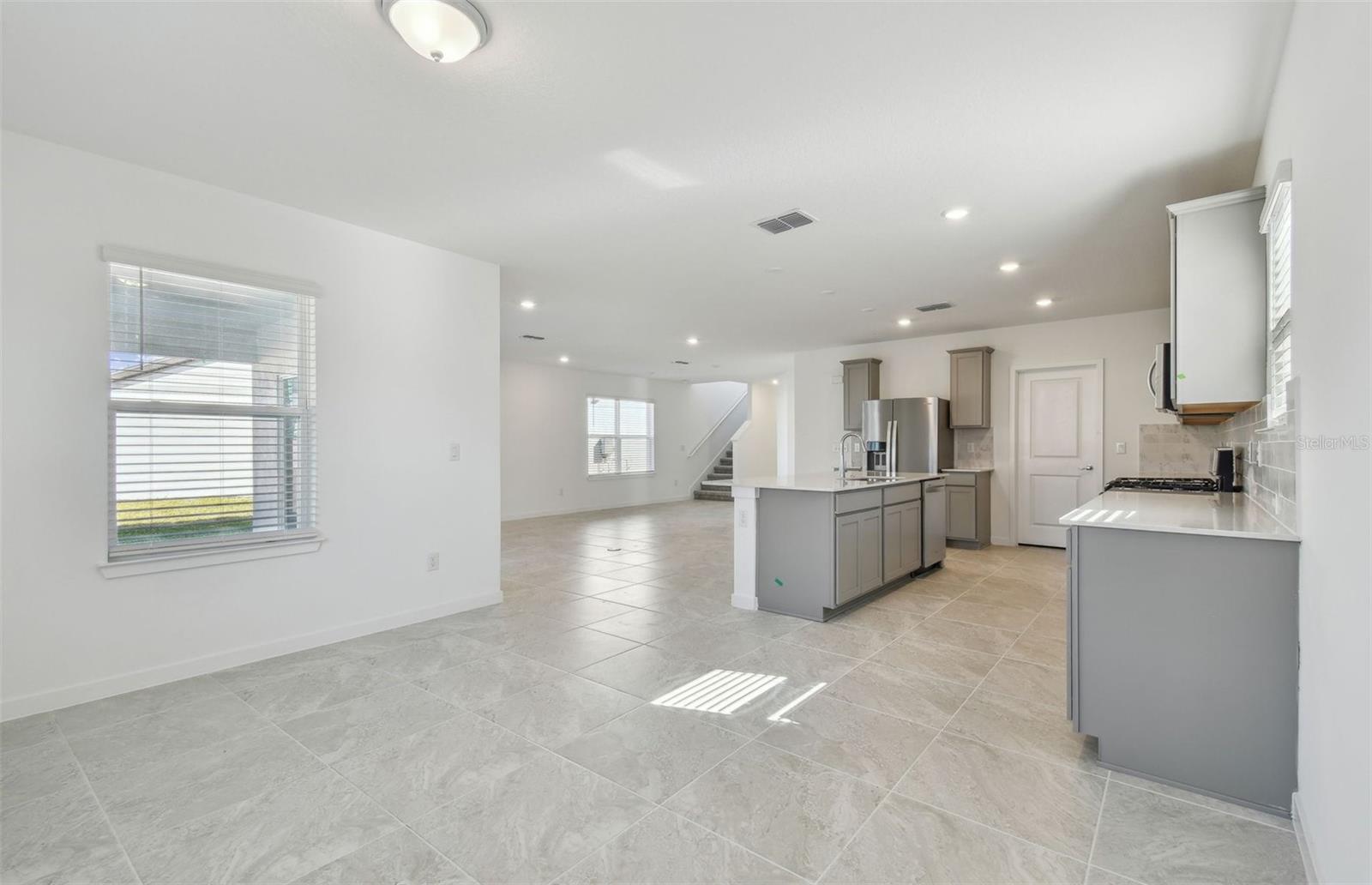 1209 KISTNA DR