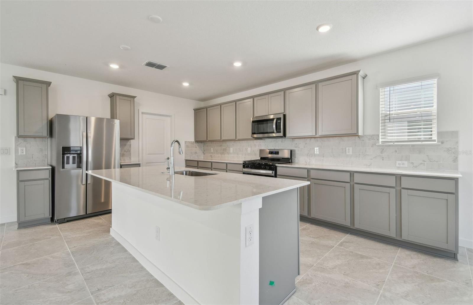 1209 KISTNA DR