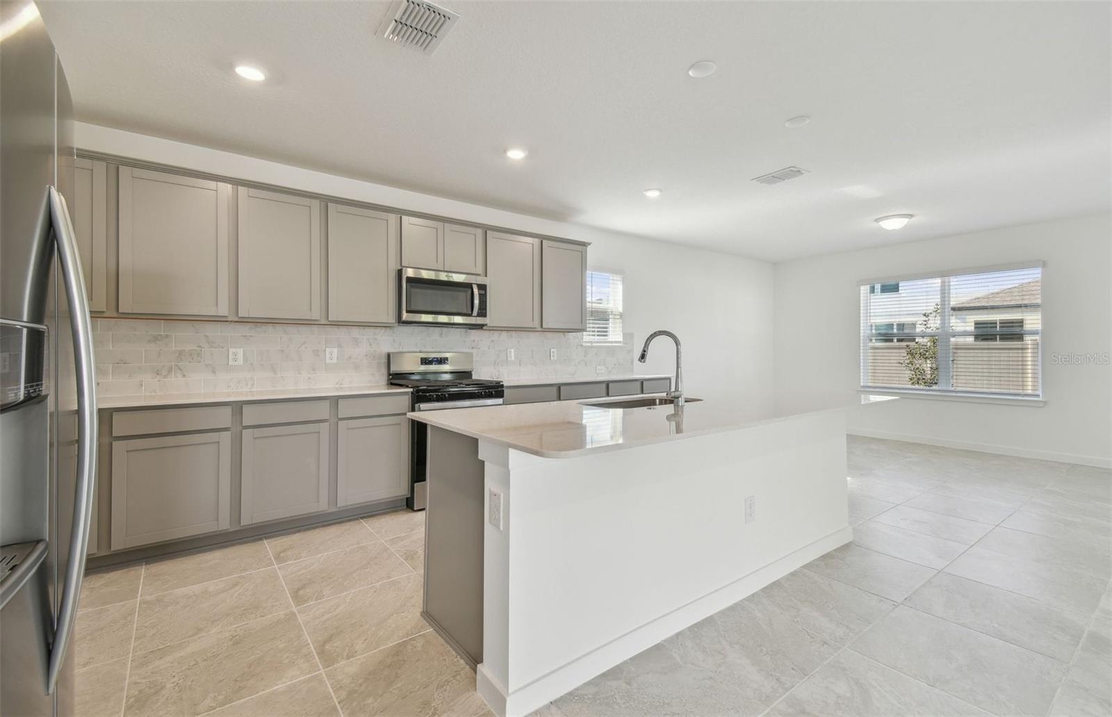 1209 KISTNA DR