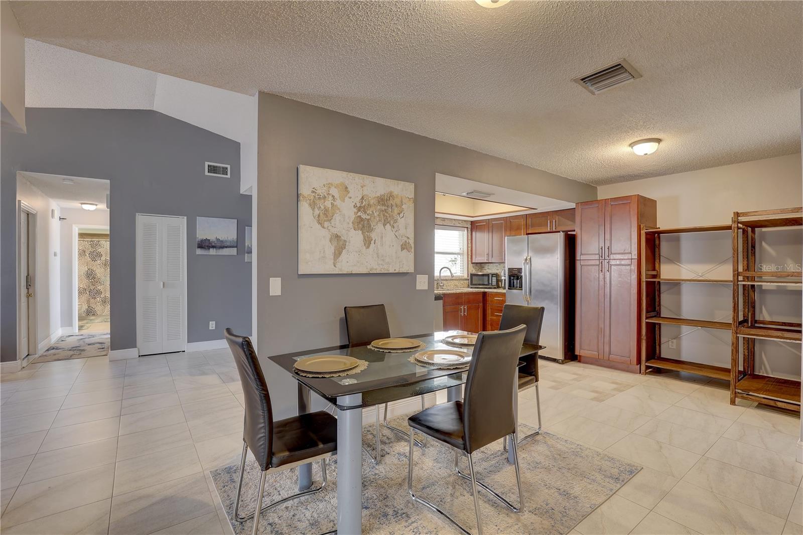 4722 MILLPOND LN