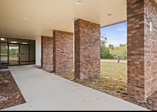 2119 GRAND BLVD