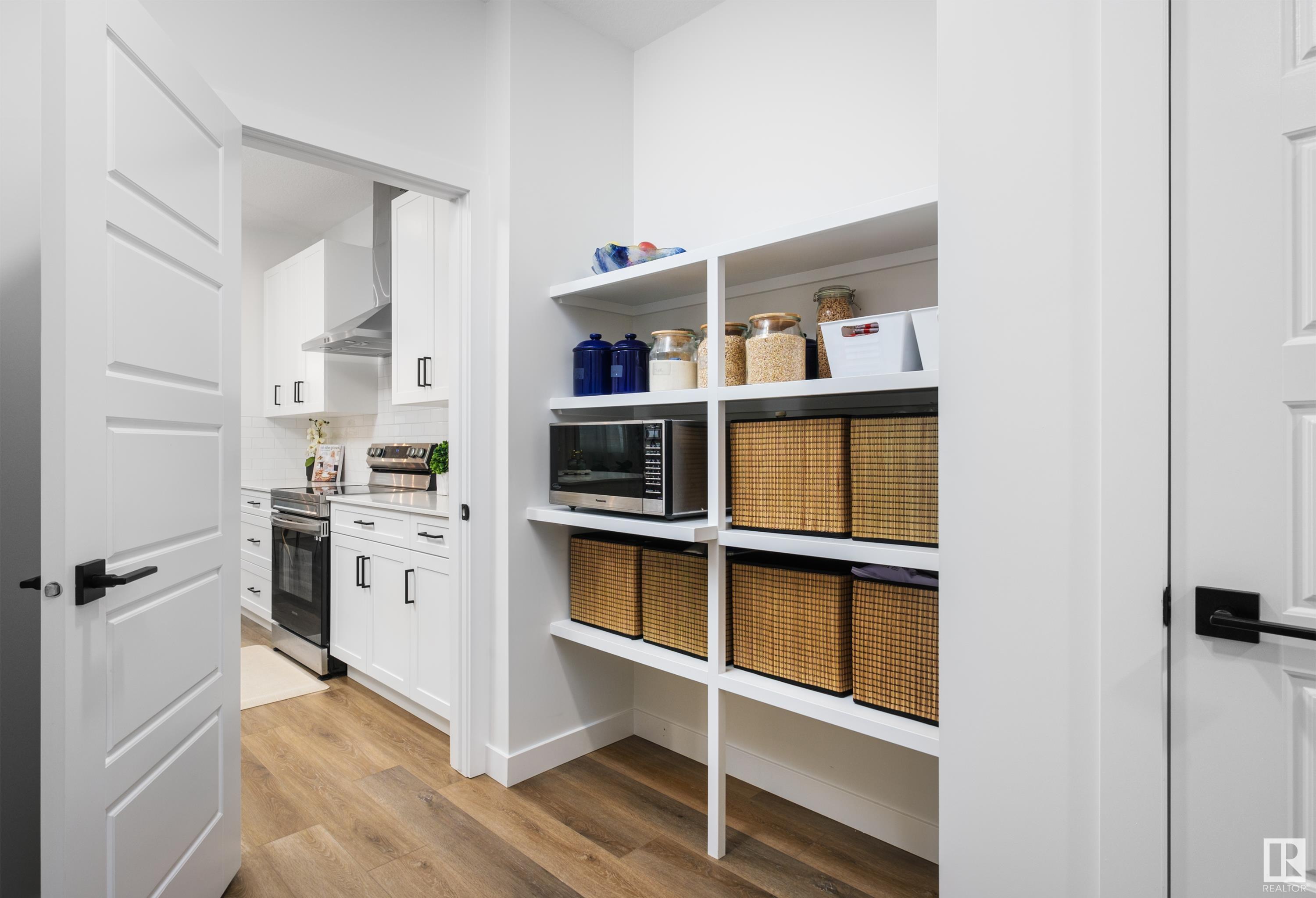 2603 194 ST NW