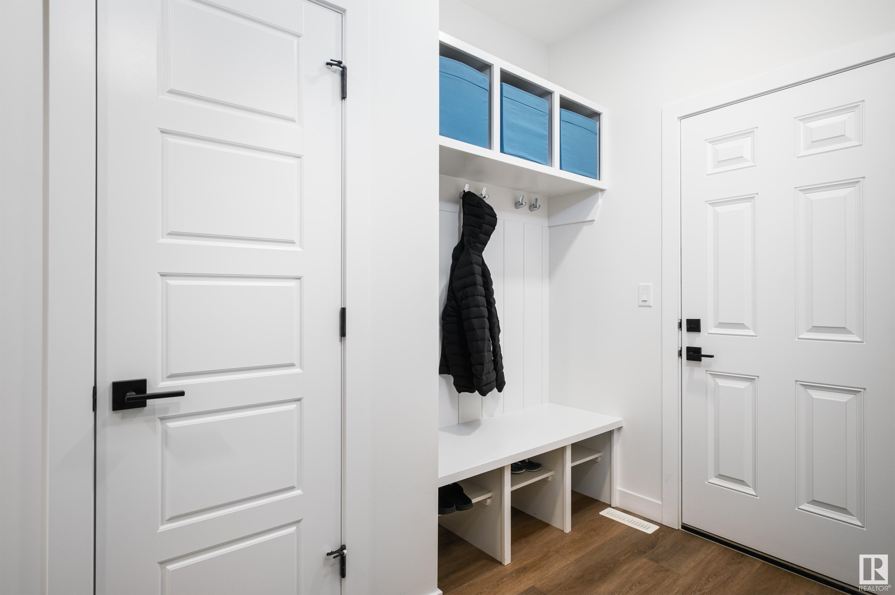 2603 194 ST NW