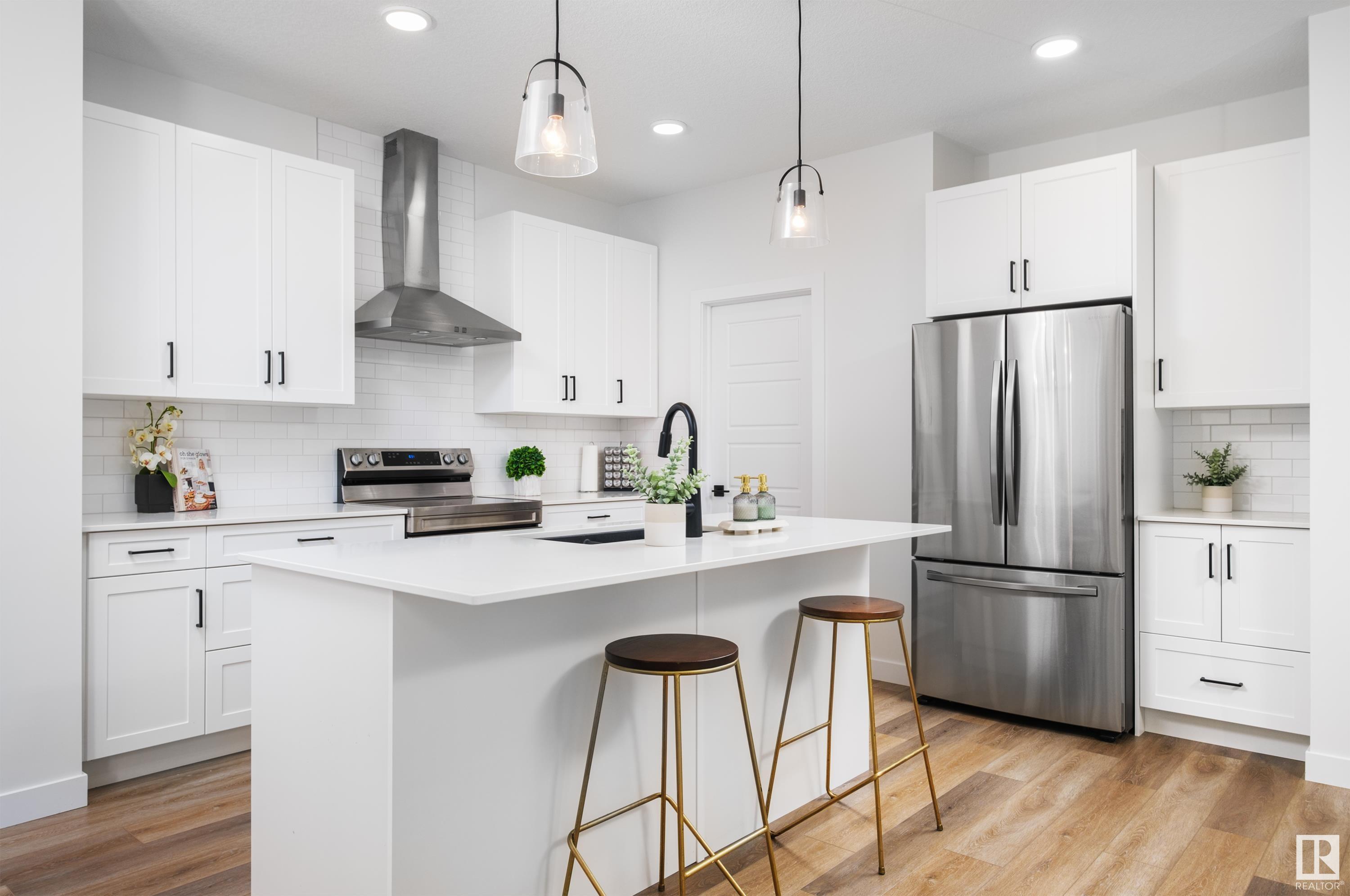 2603 194 ST NW