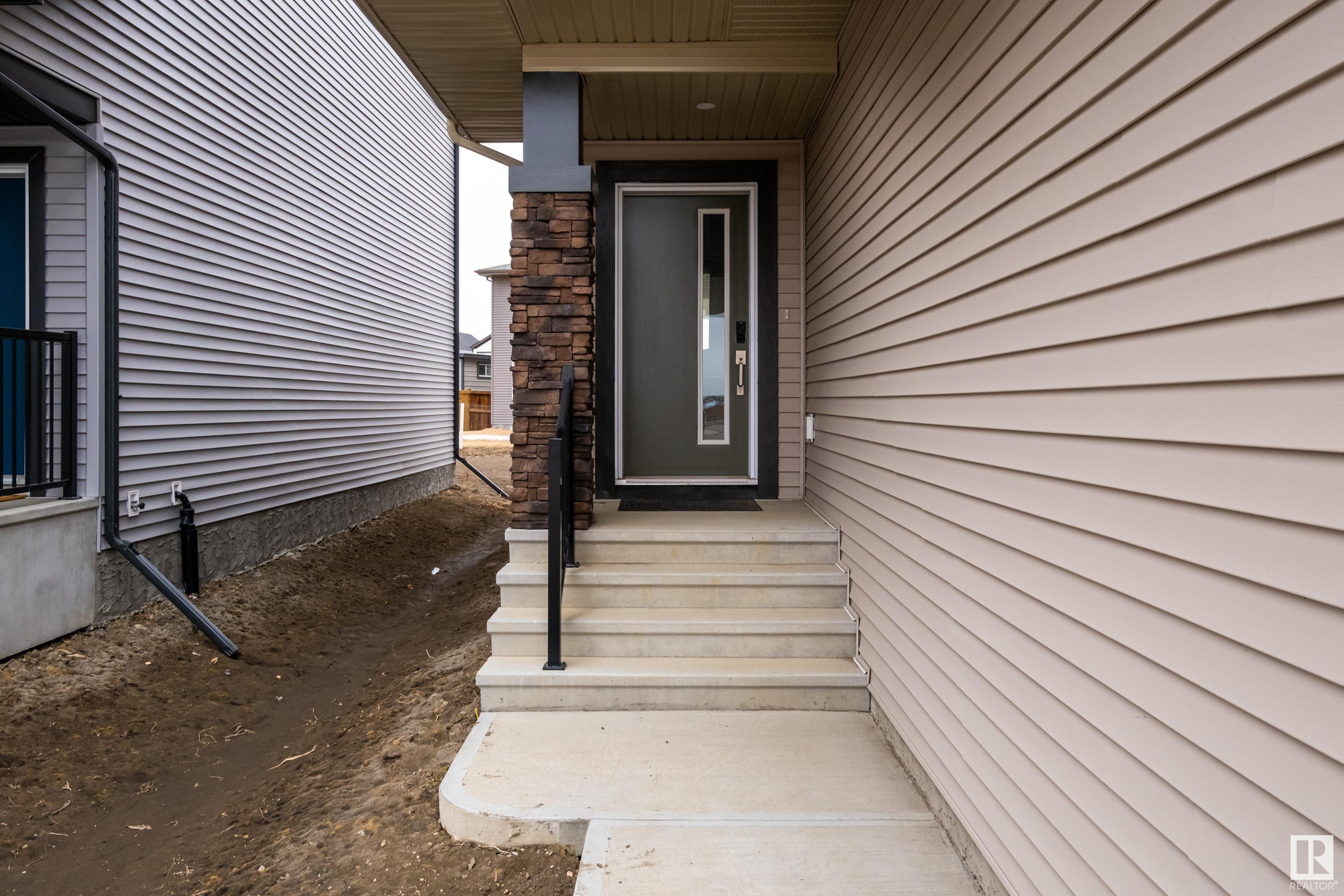 2603 194 ST NW