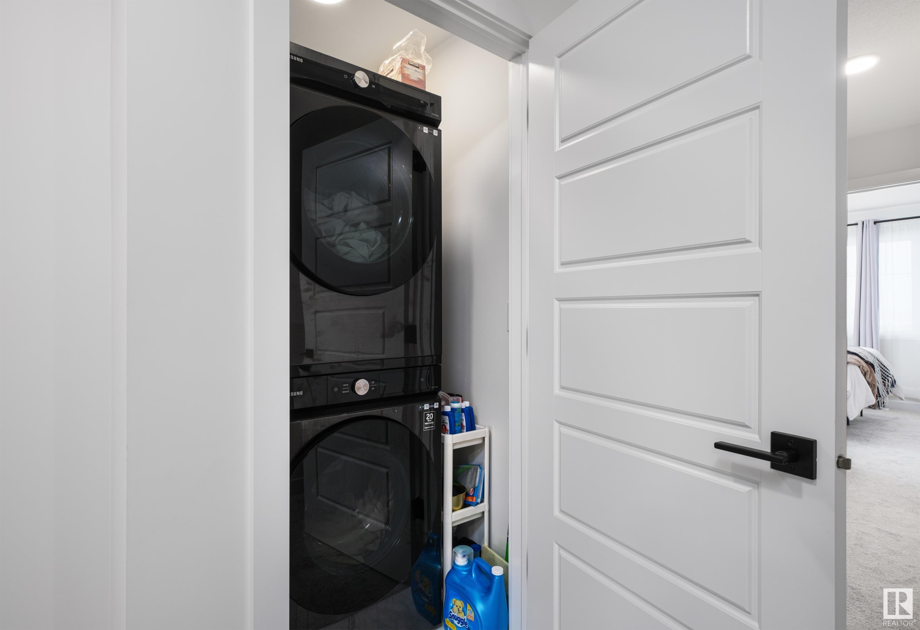 2603 194 ST NW