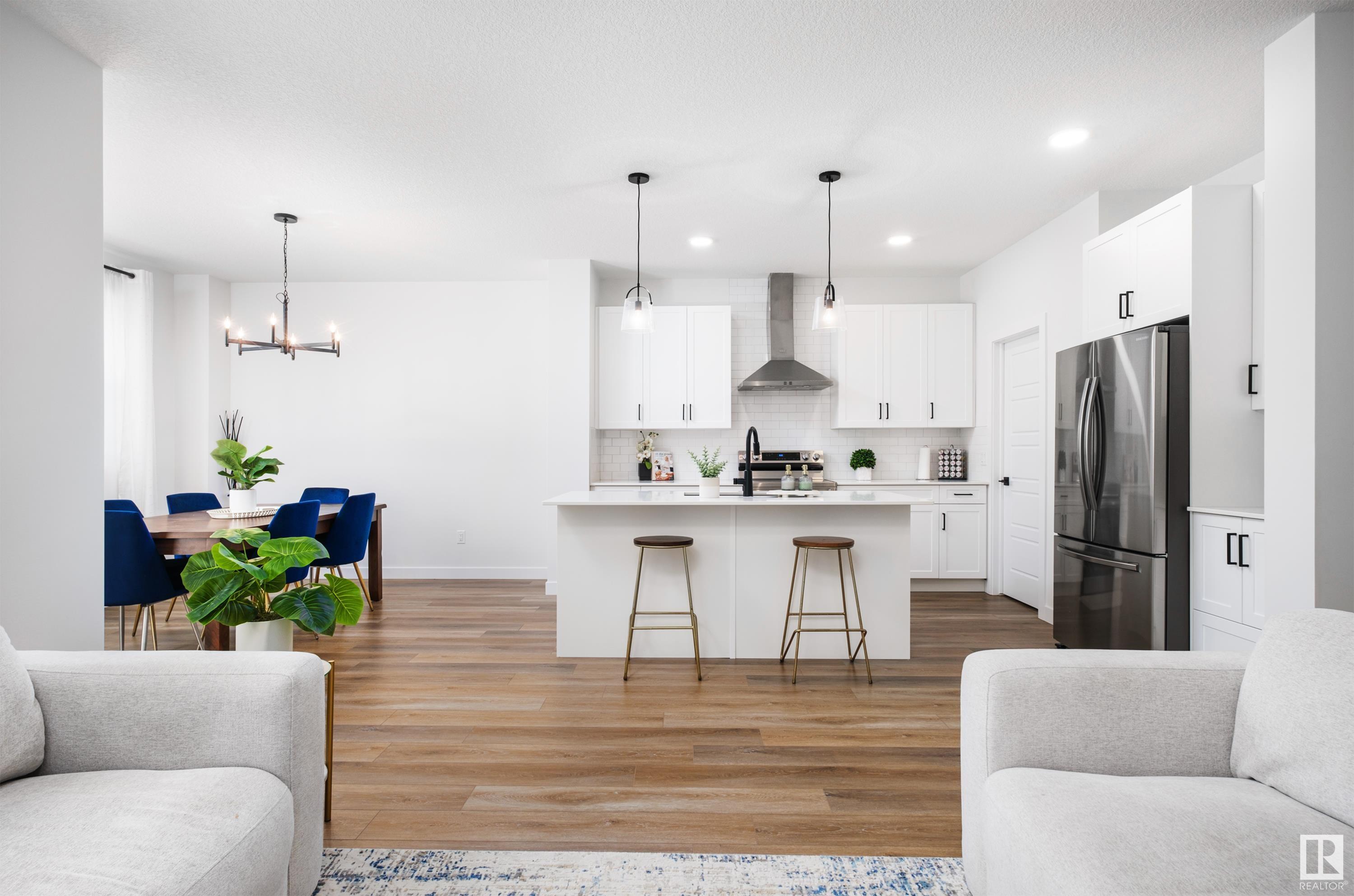 2603 194 ST NW