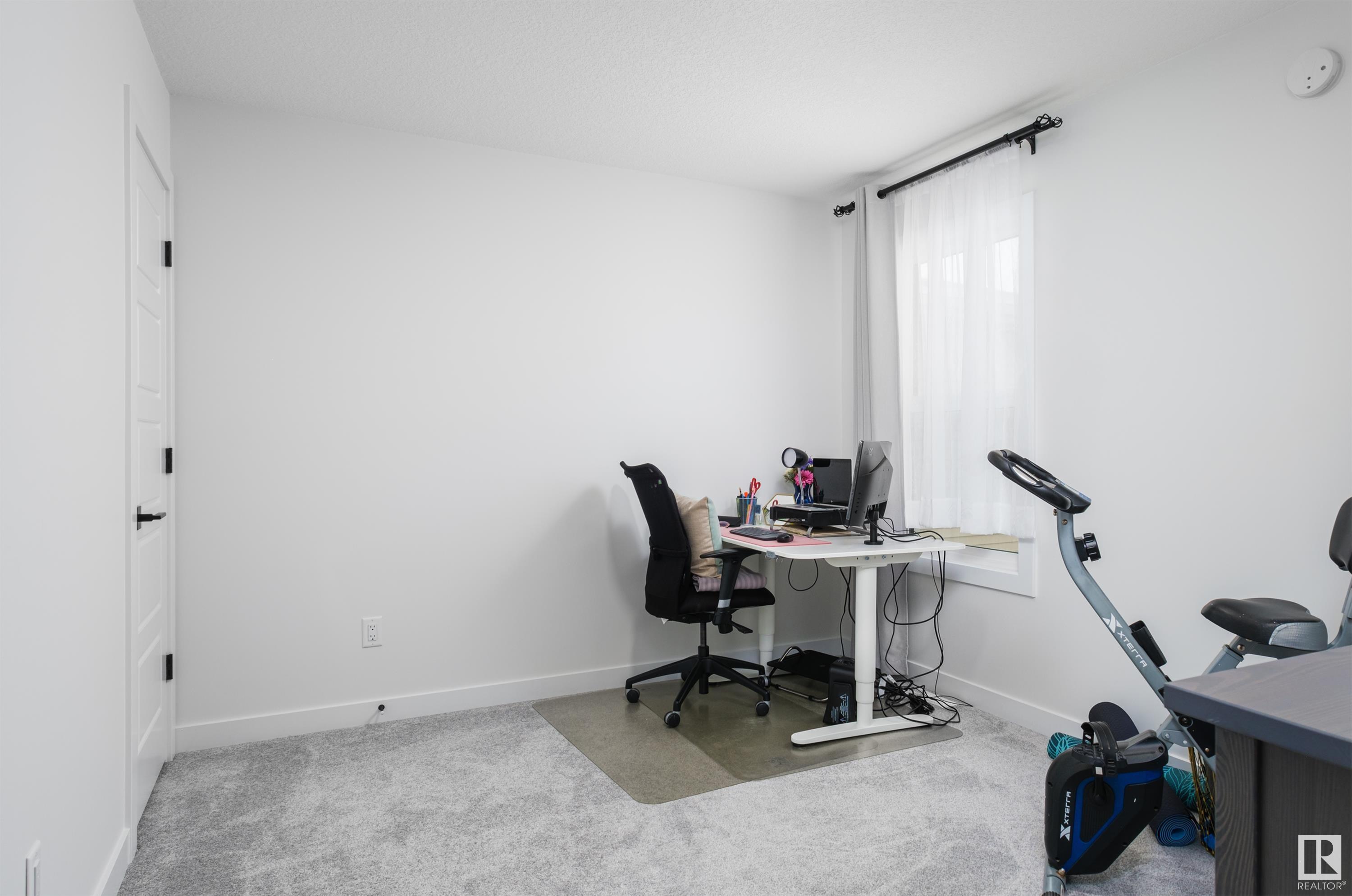 2603 194 ST NW