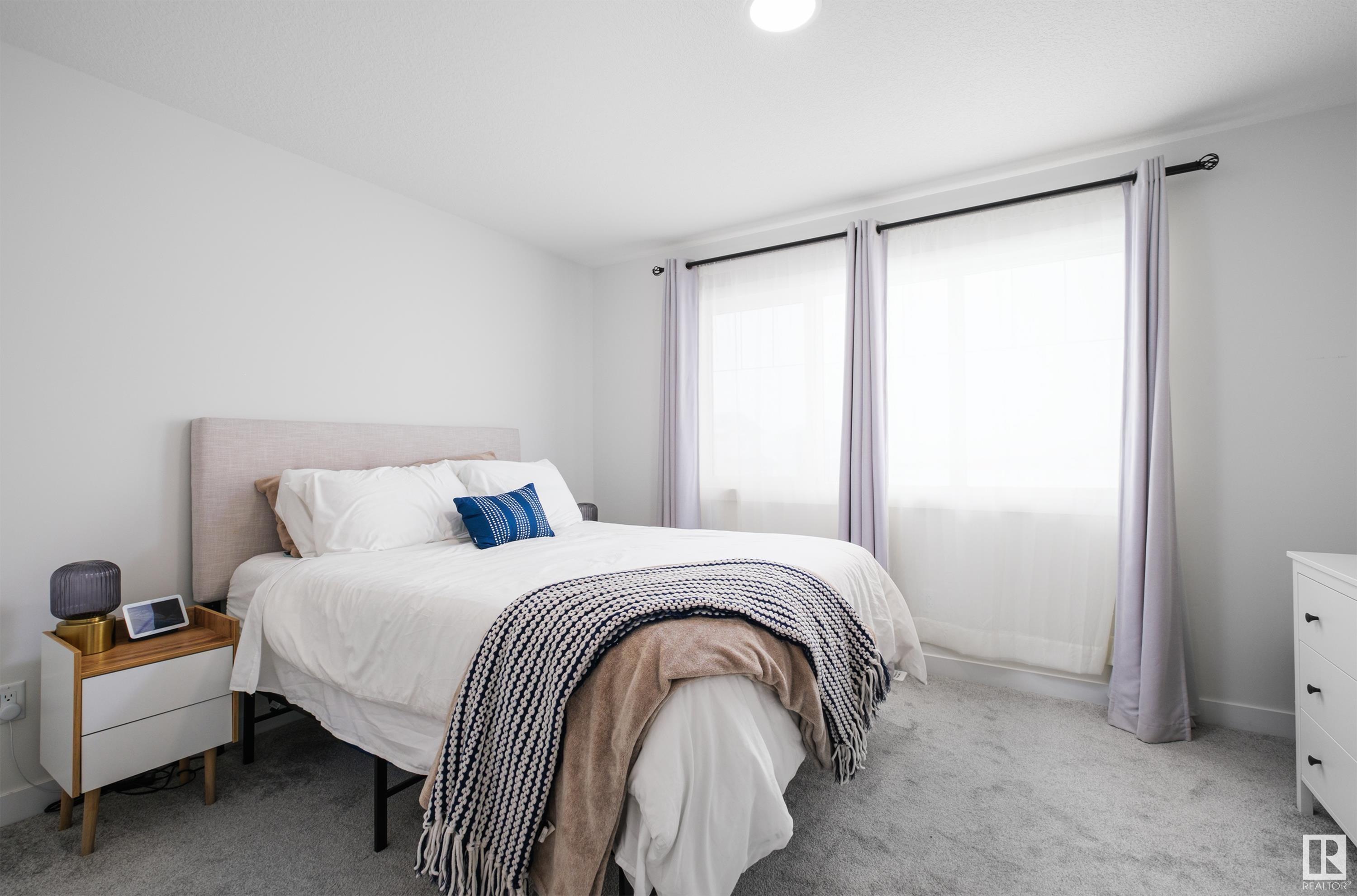 2603 194 ST NW