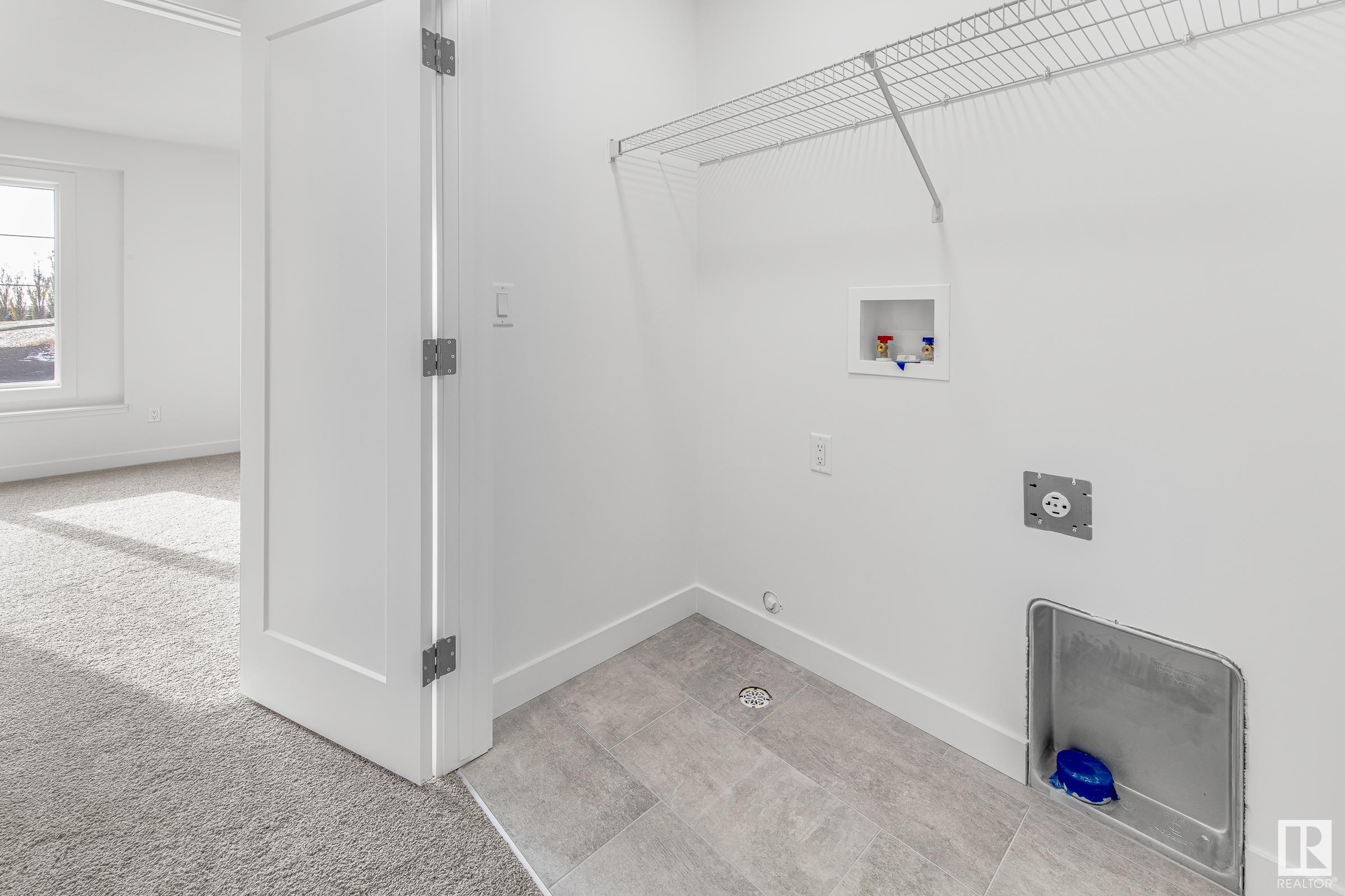 9343 221 ST NW